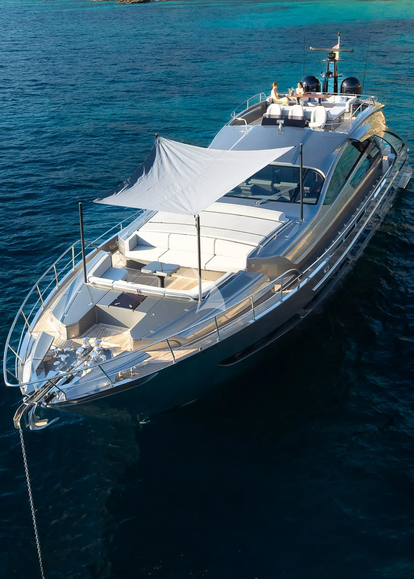 EL MACANN Charter Yacht