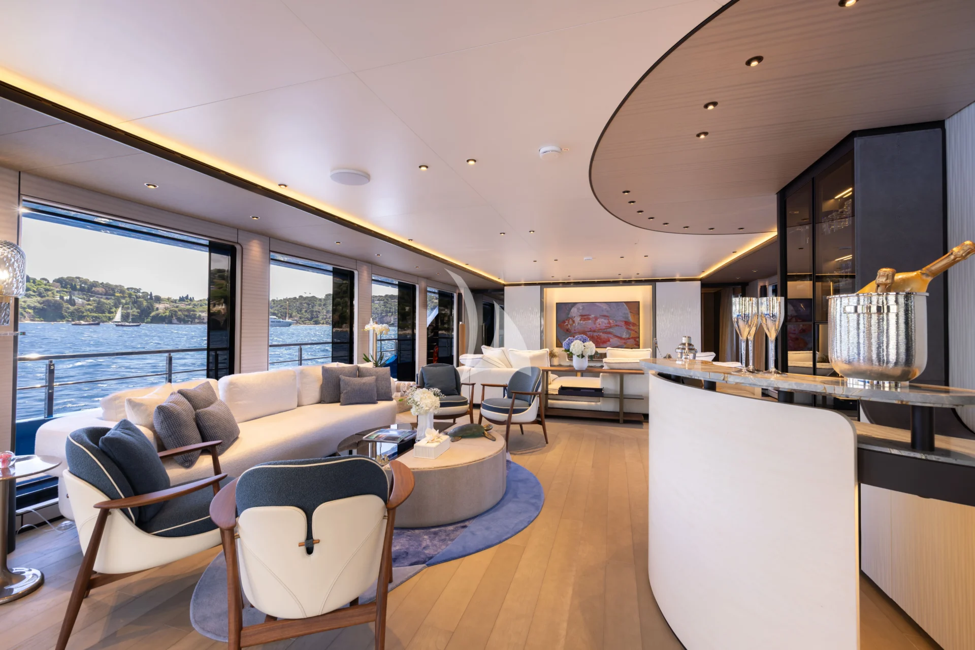 SUI GENERIS Charter Yacht