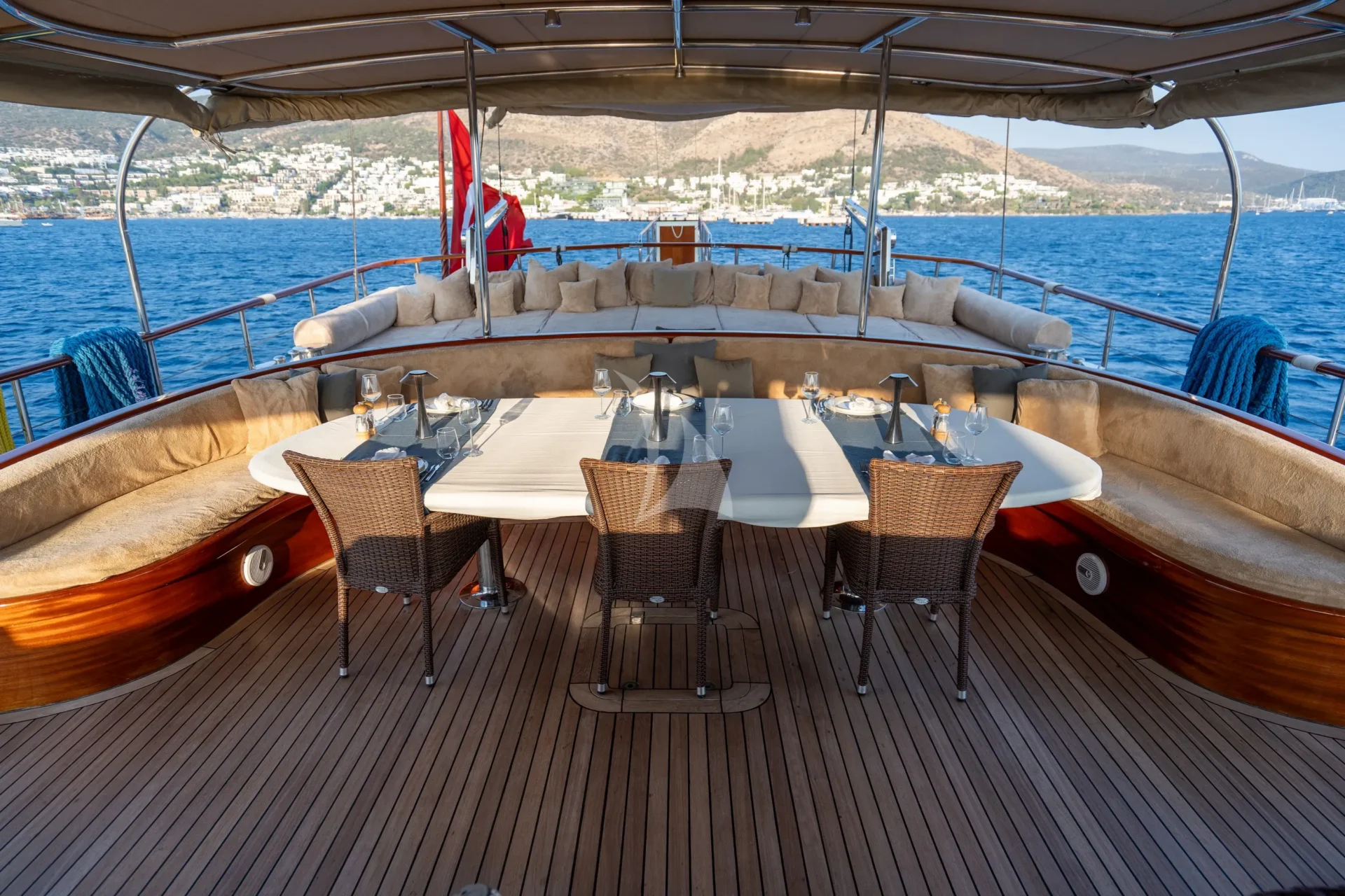 La Bella Vita Charter Yacht