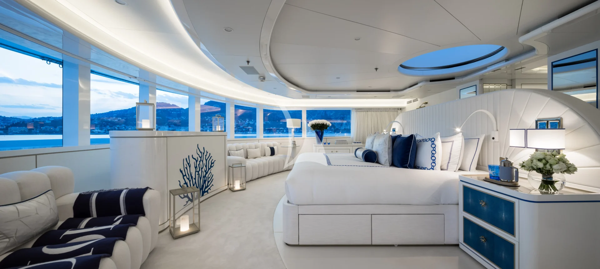 CORAL OCEAN Charter Yacht