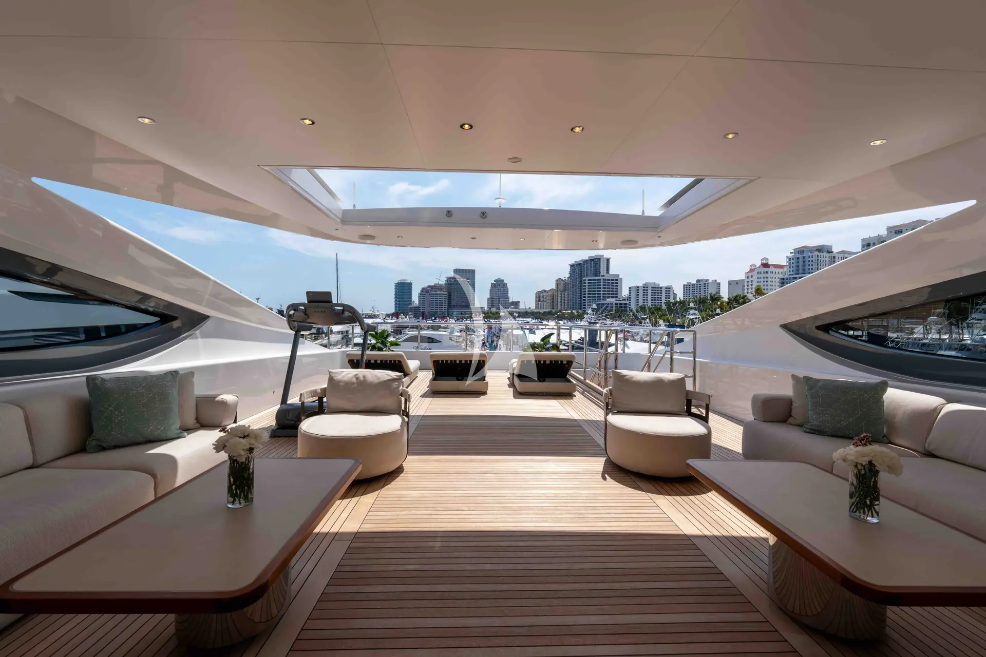 MINE GAMES Charter Yacht