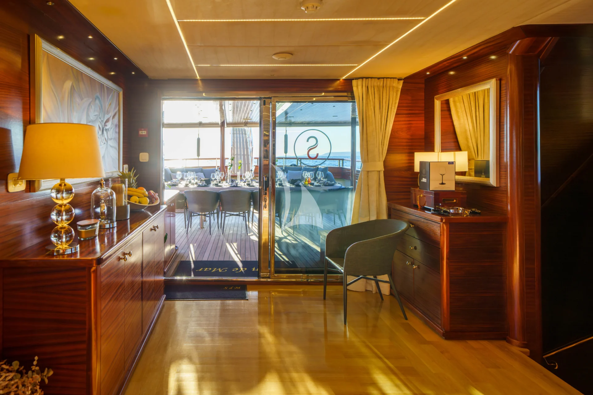 SON DE MAR Charter Yacht