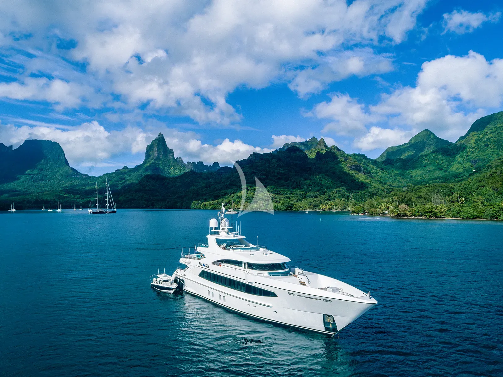 BIG SKY Charter Yacht
