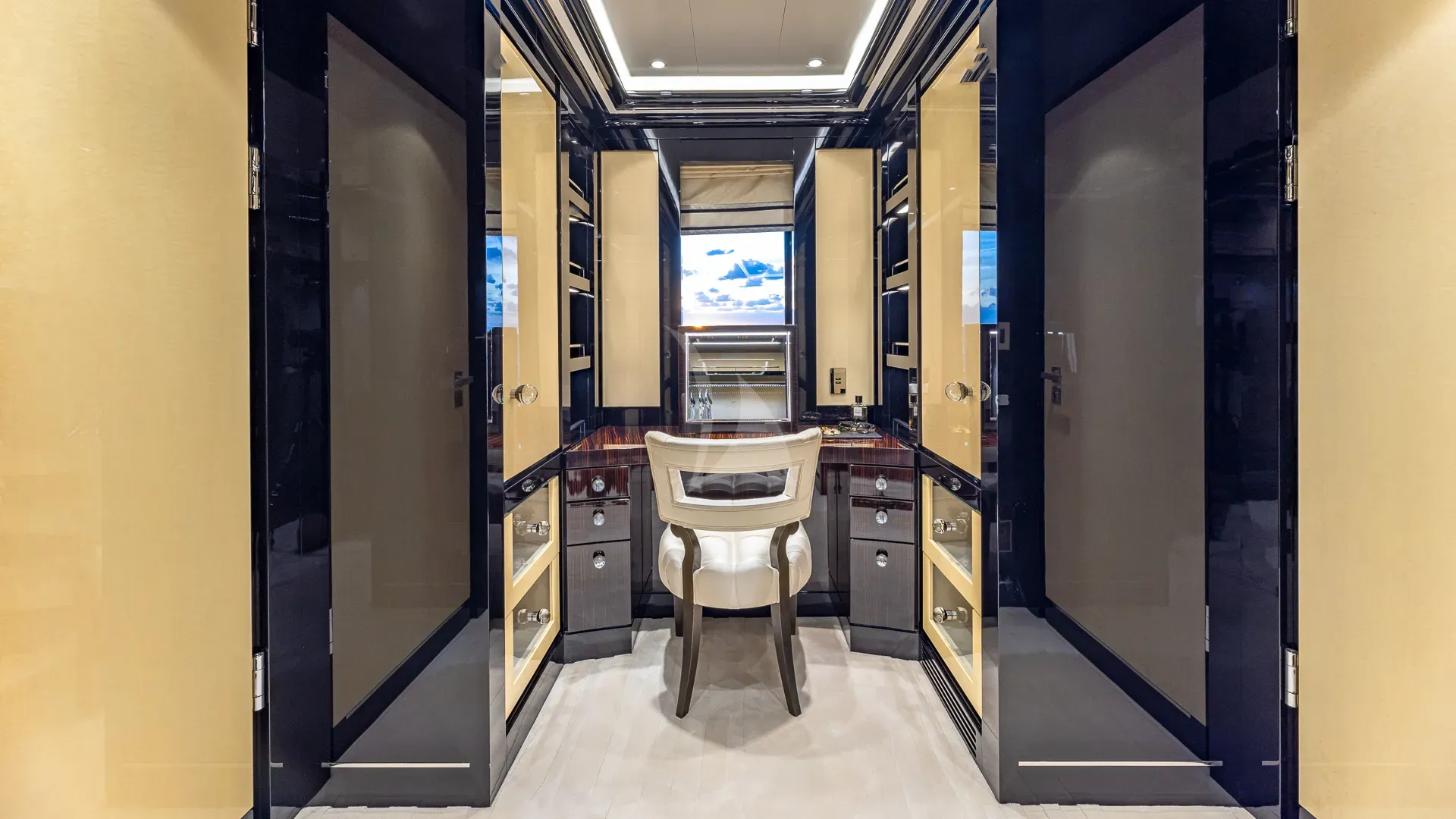 OKTO Charter Yacht