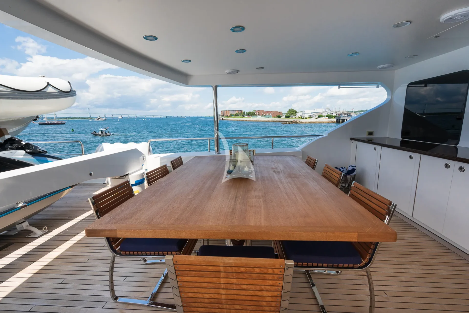 TANZANITE Charter Yacht