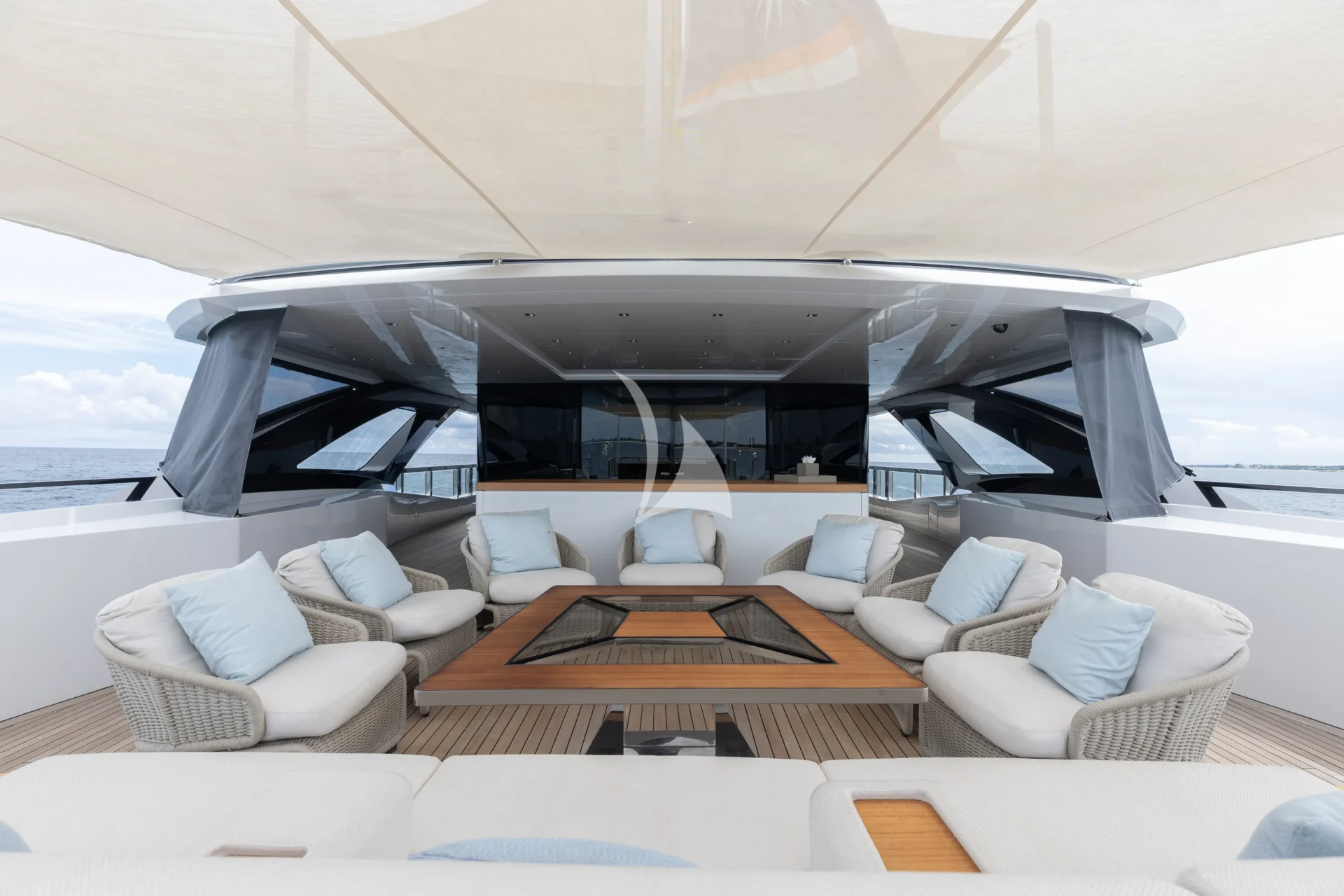 VELOCITY Charter Yacht
