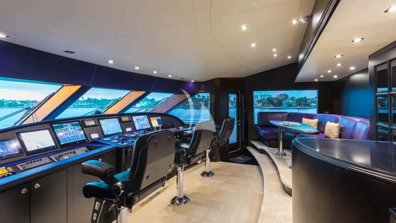 TANZANITE Charter Yacht