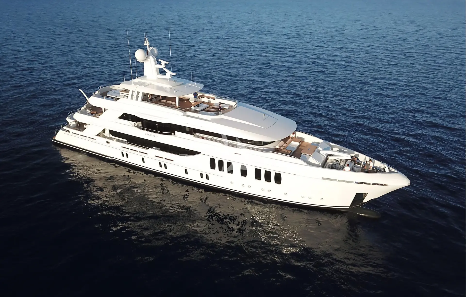 LIQUID SKY Charter Yacht