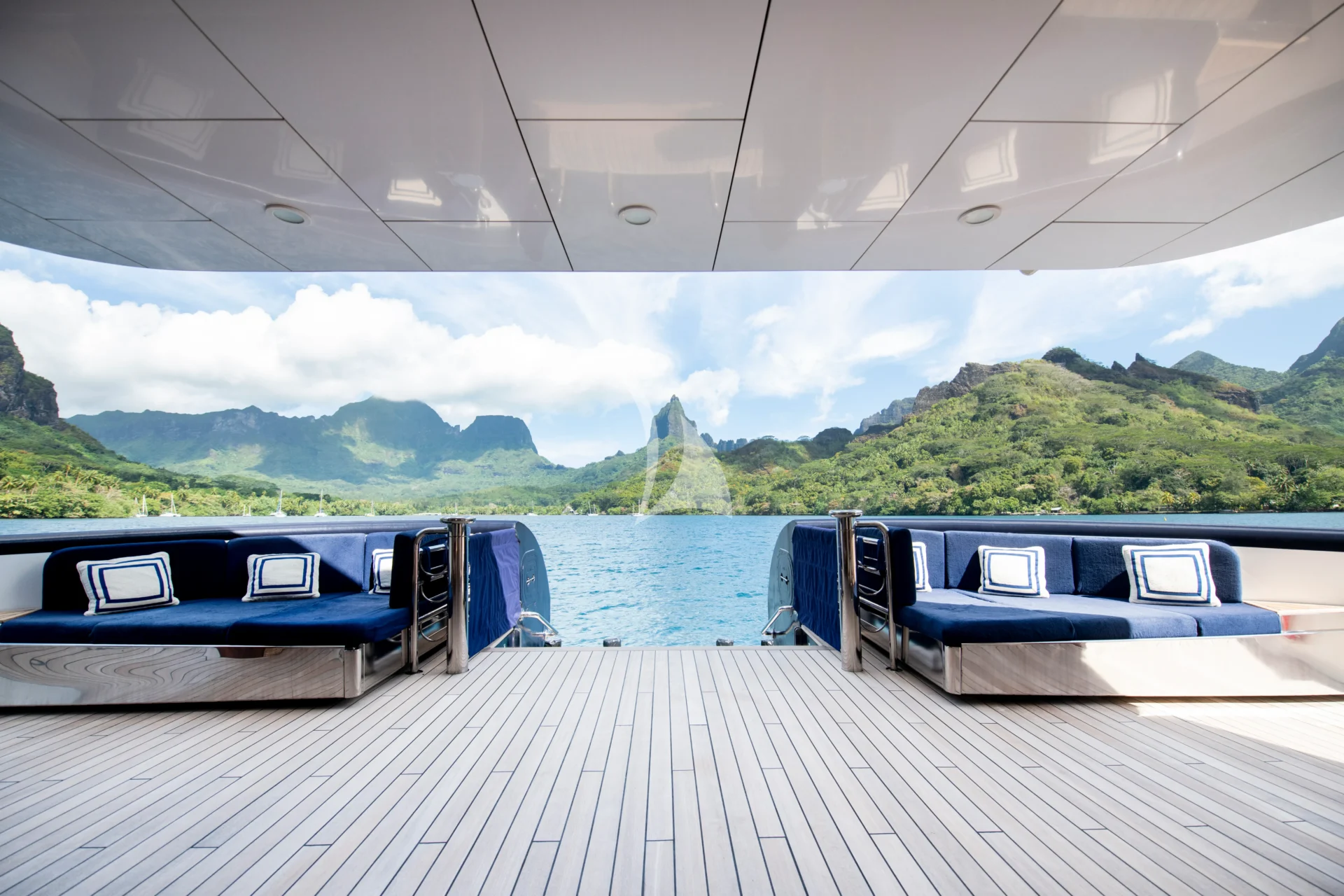 ARCTIC Charter Yacht