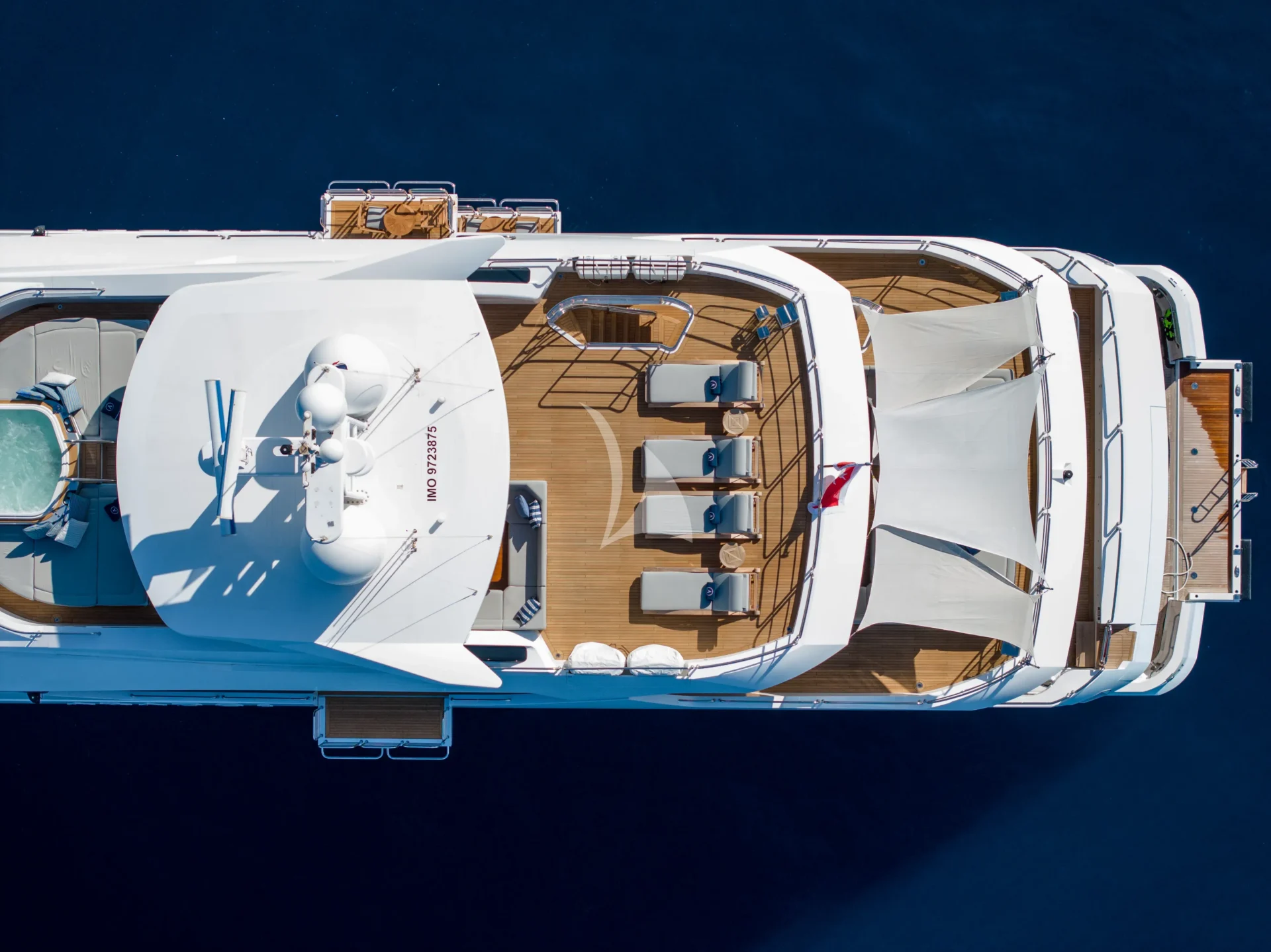 ARADOS Charter Yacht