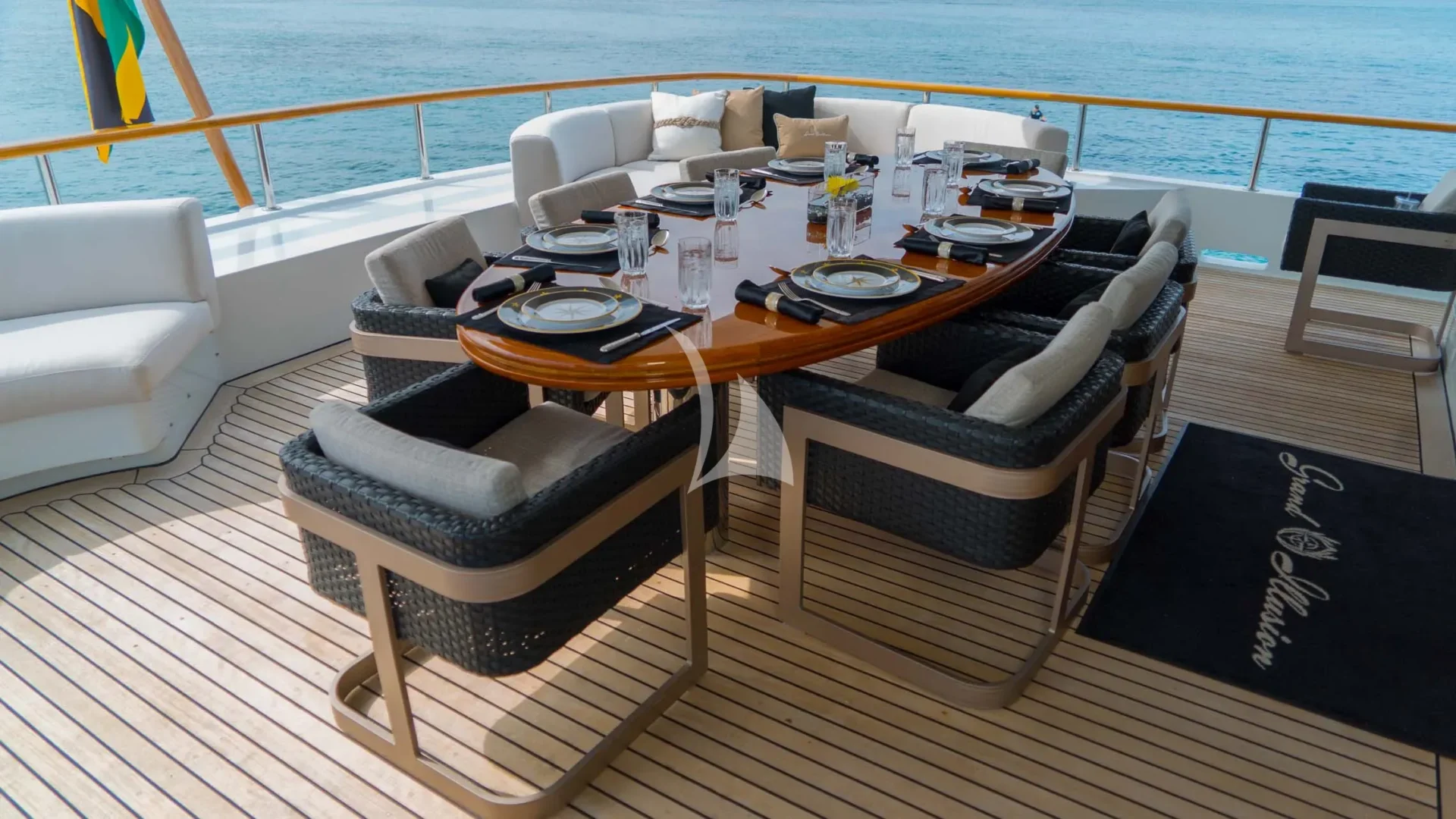 GRAND ILLUSION Charter Yacht