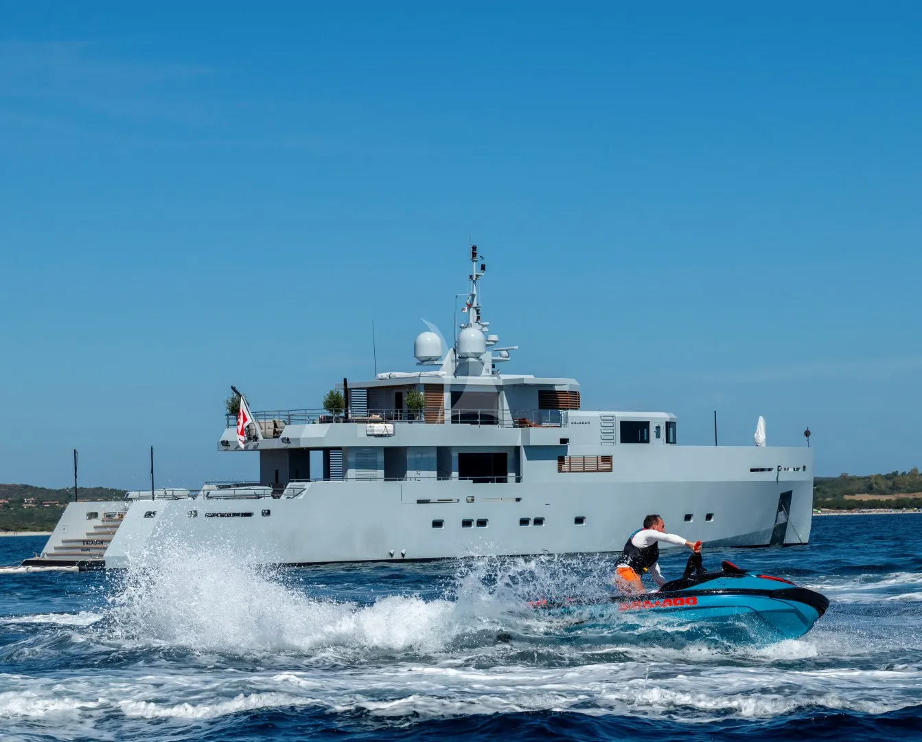 CALADAN Charter Yacht