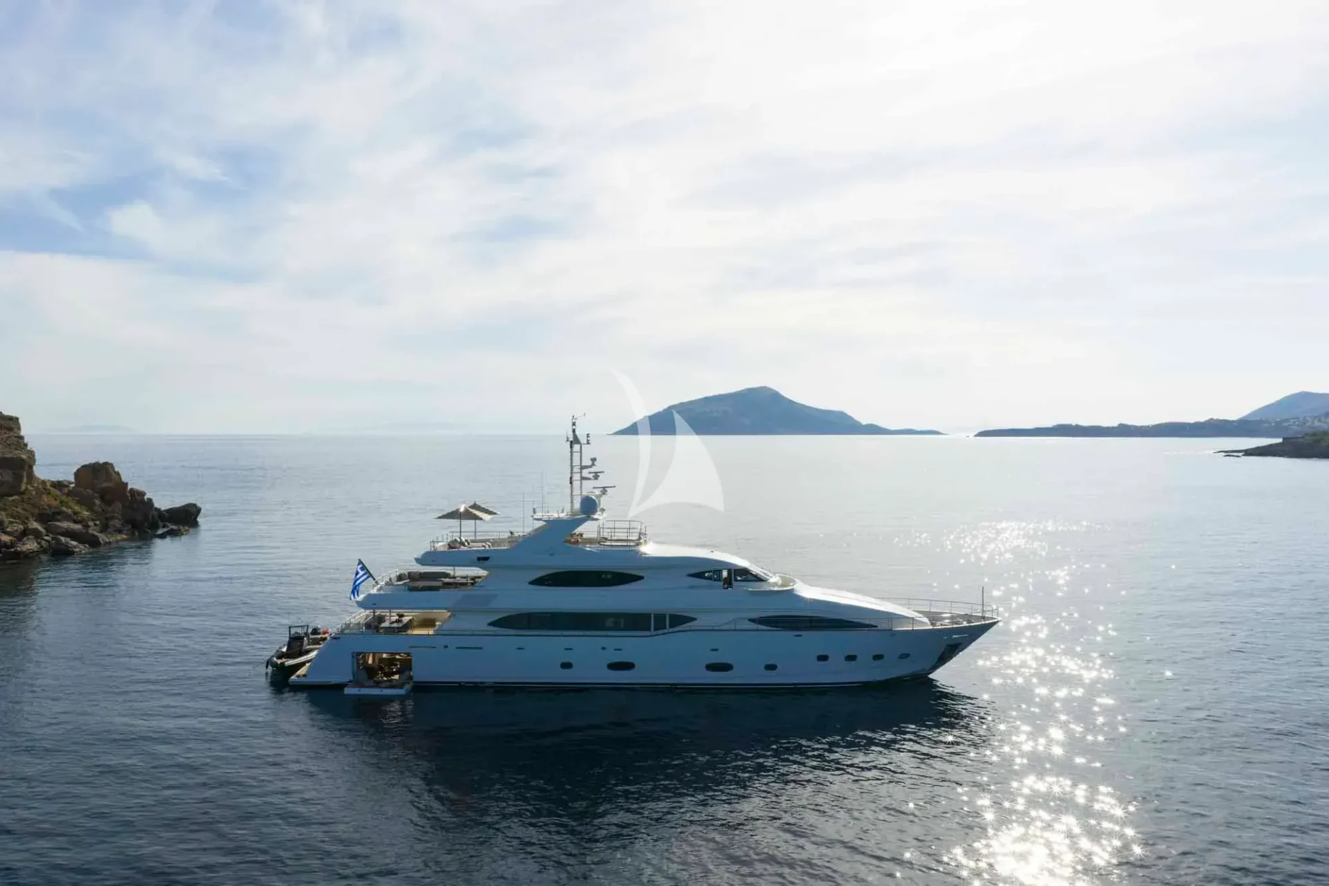 PARADISE Charter Yacht