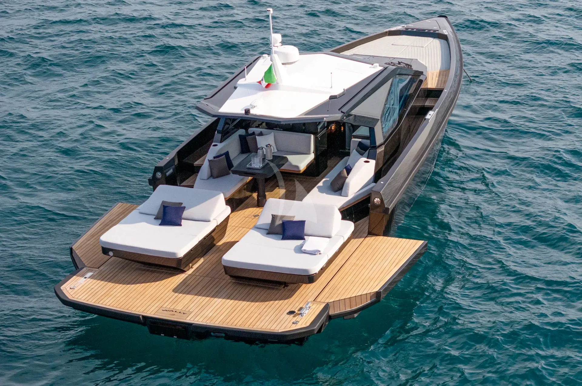 TRIUMPH Charter Yacht