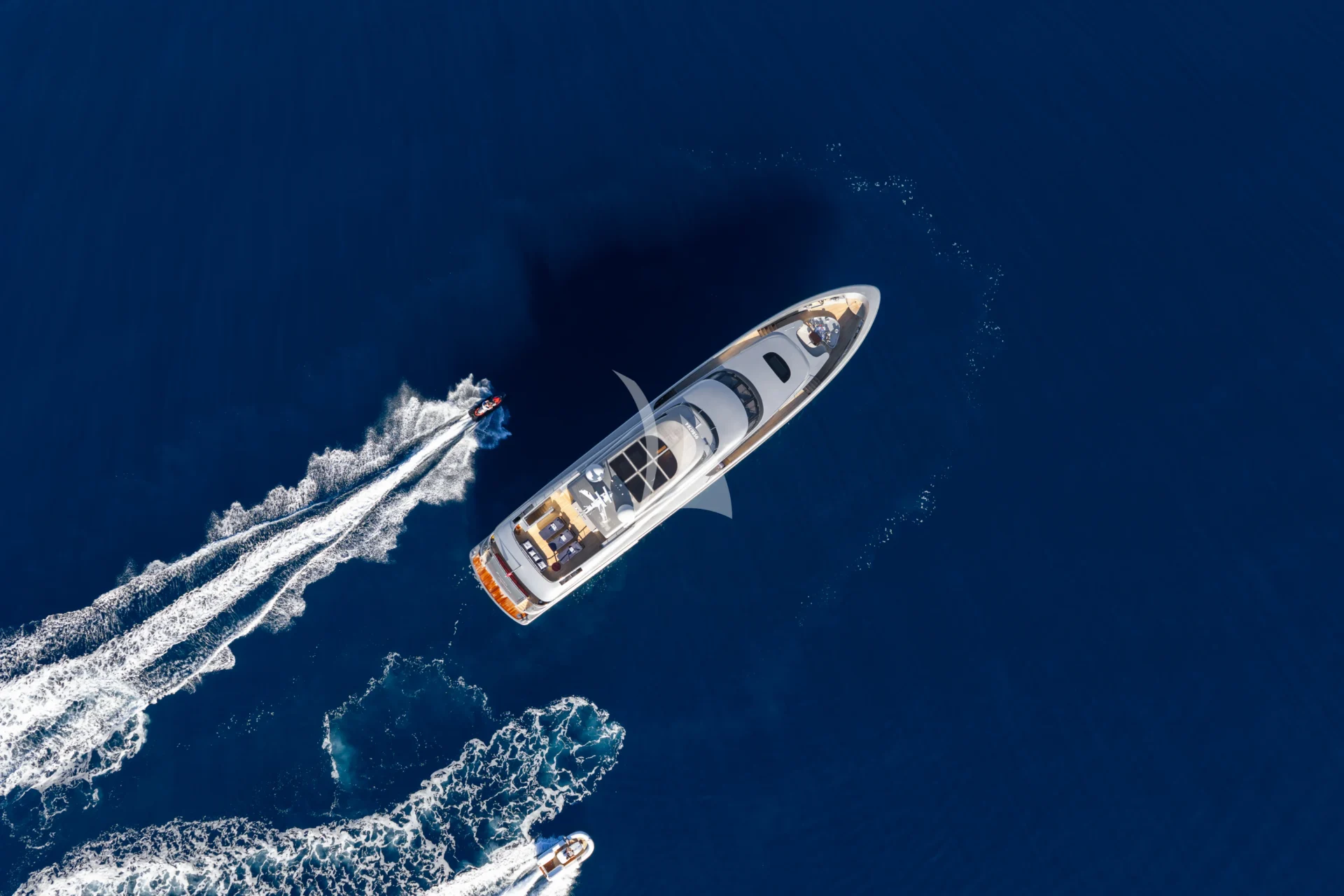SMOOTH OPERATOR Charter Yacht