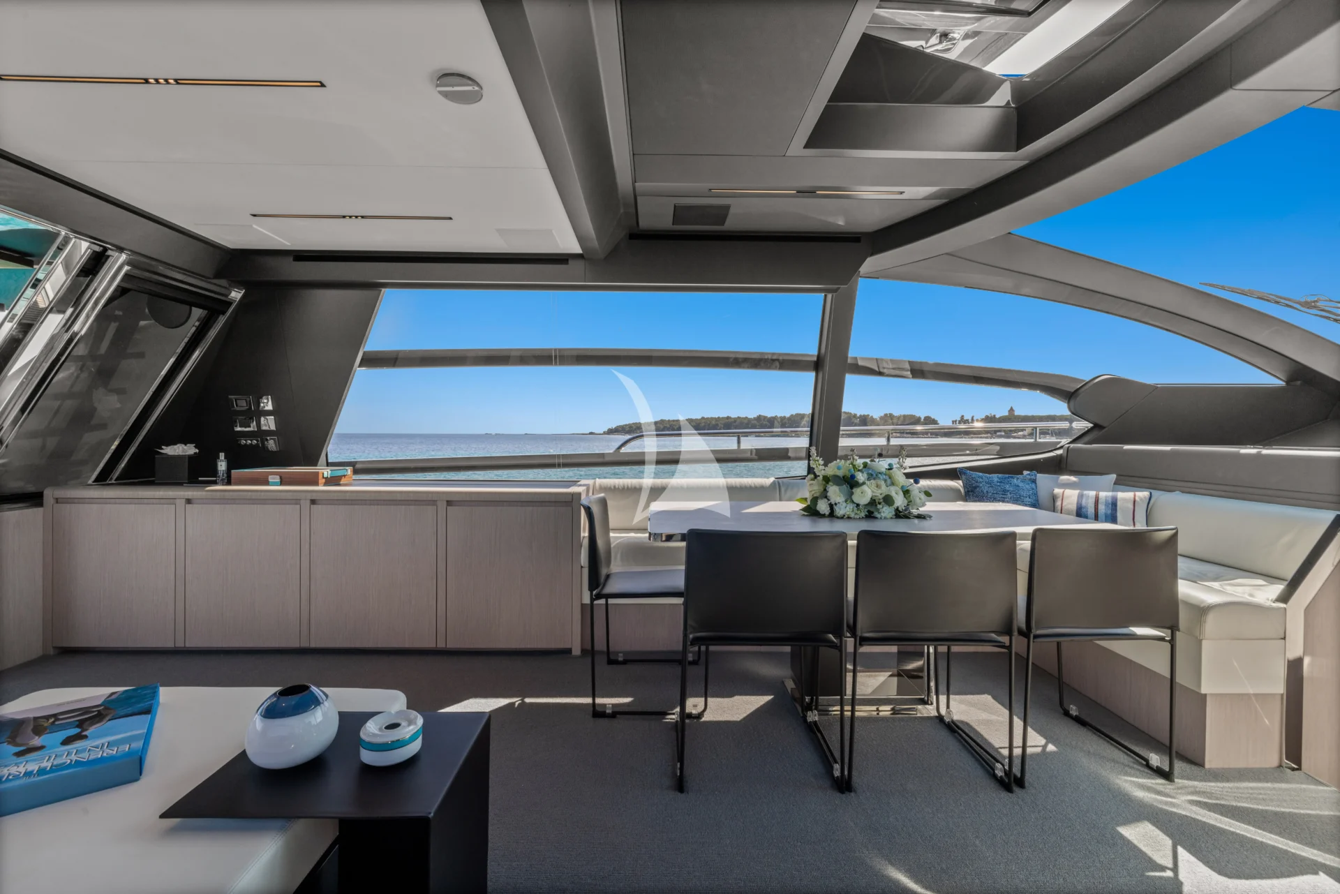 SAMIRA Charter Yacht
