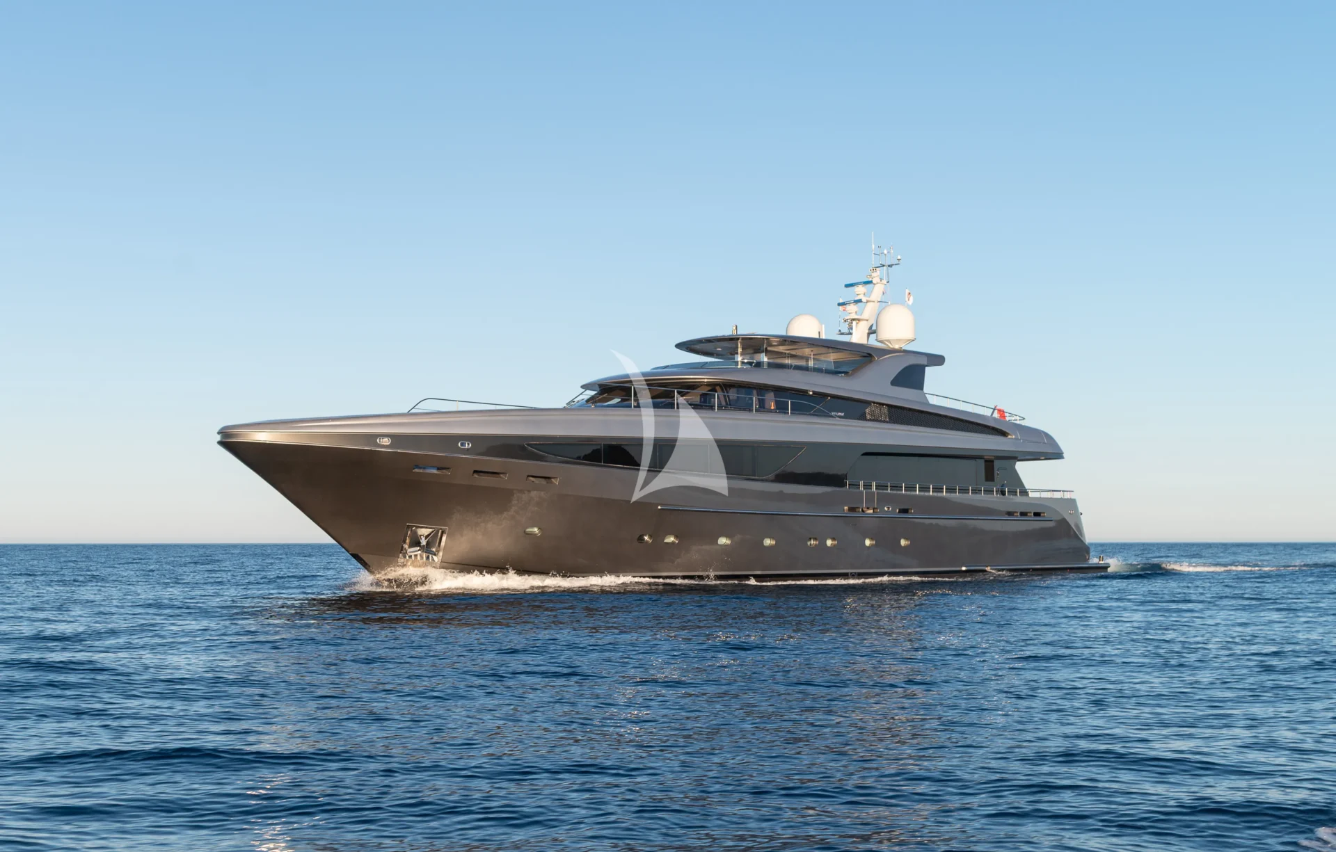 SMOOTH OPERATOR Charter Yacht