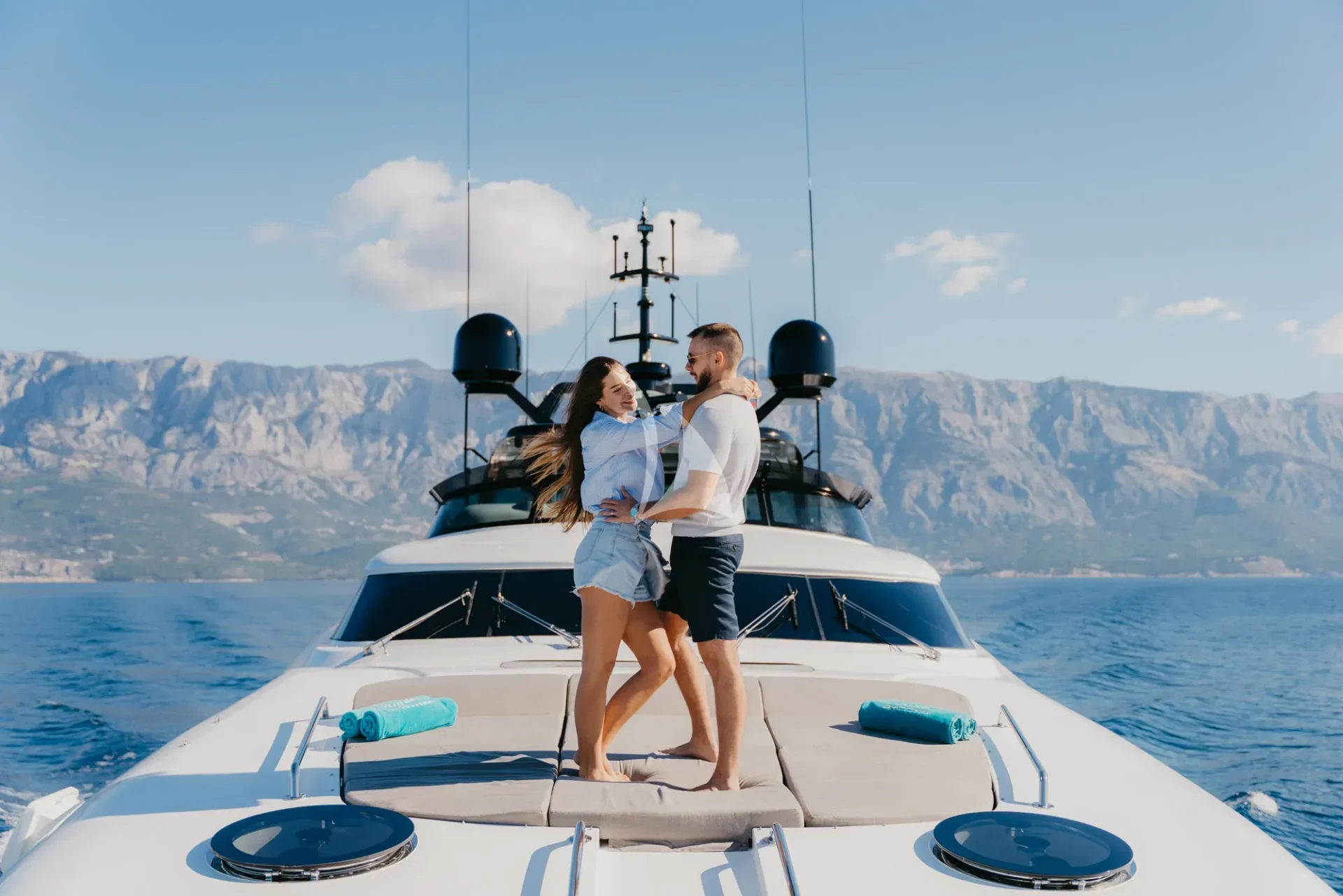 Cynthia Charter Yacht