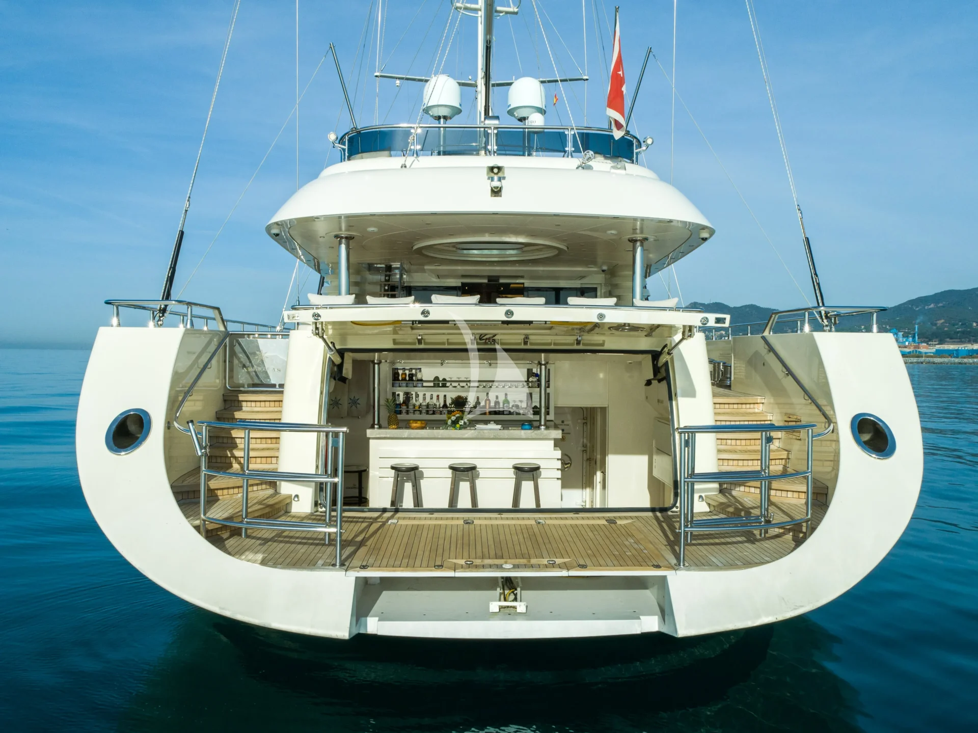 ARESTEAS Charter Yacht