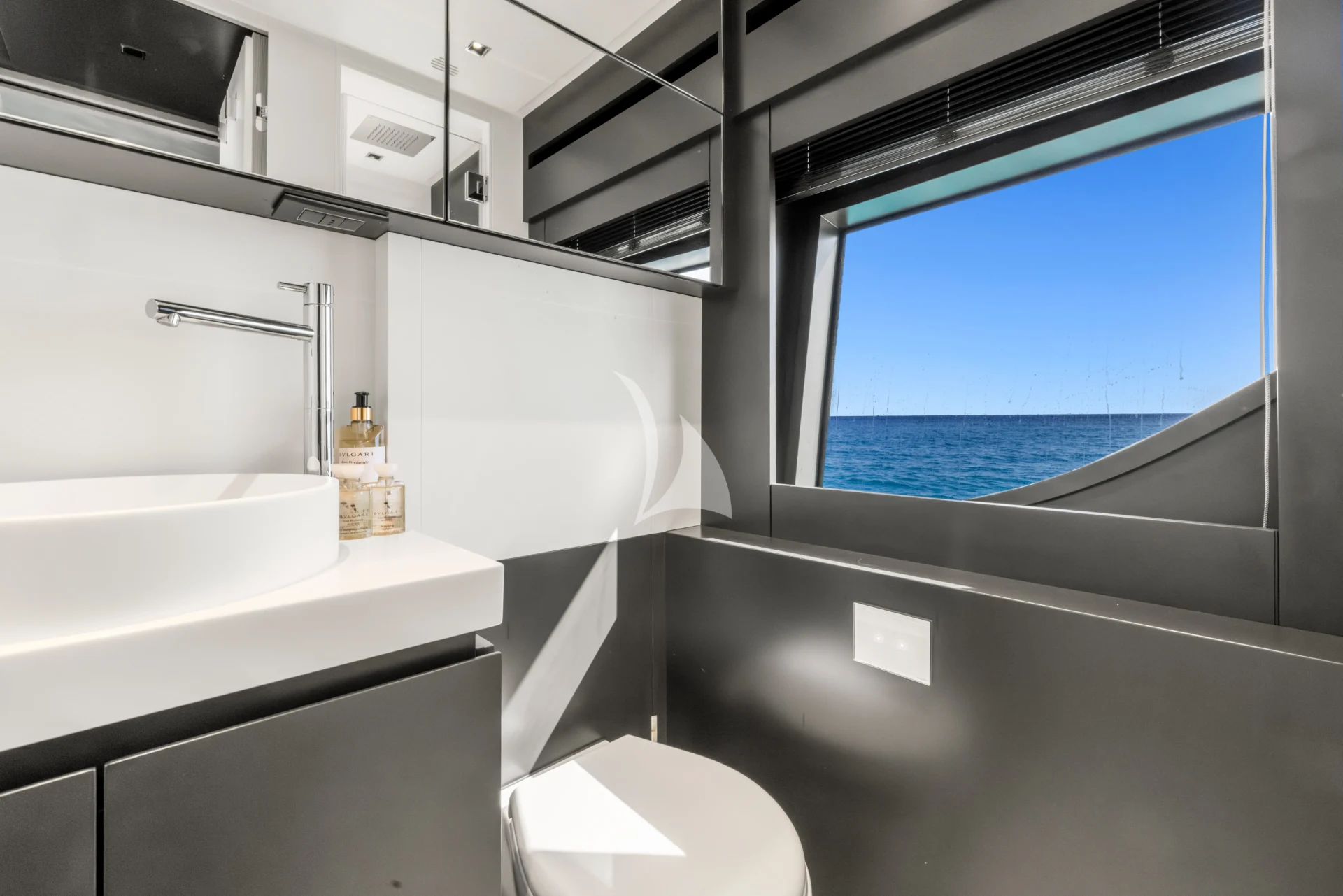 SAMIRA Charter Yacht