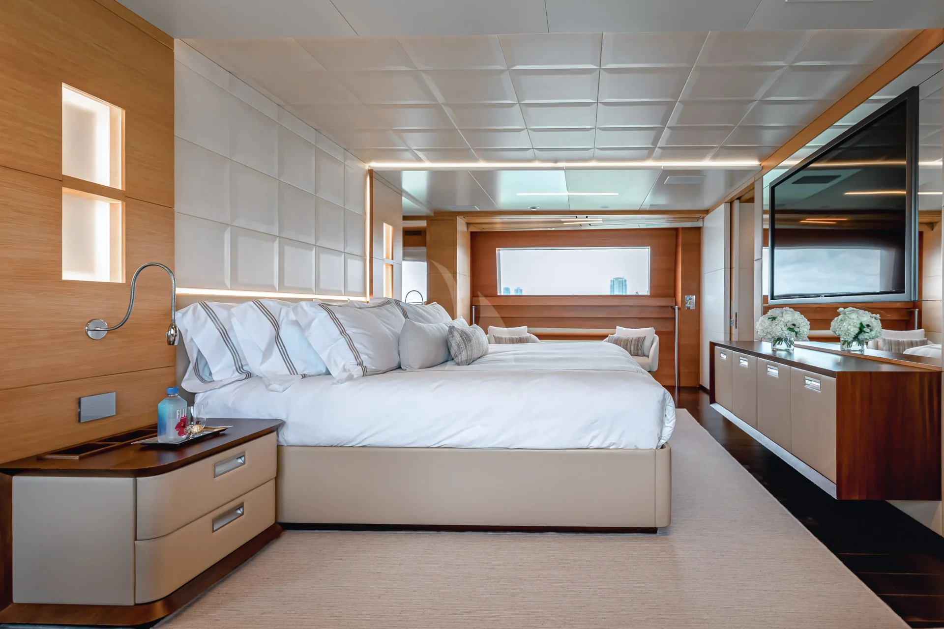 PATIENCE Charter Yacht