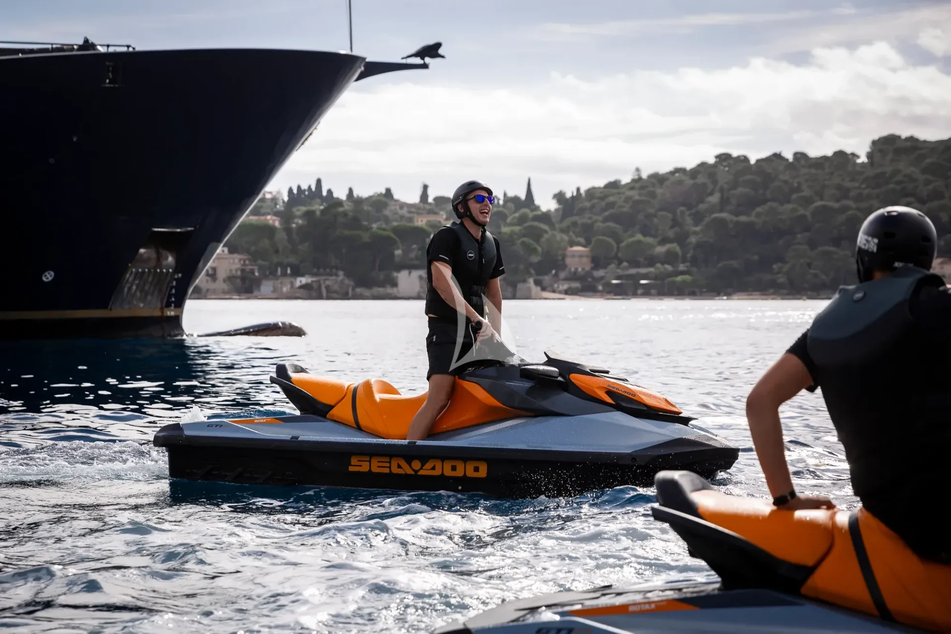 FORCE BLUE Charter Yacht