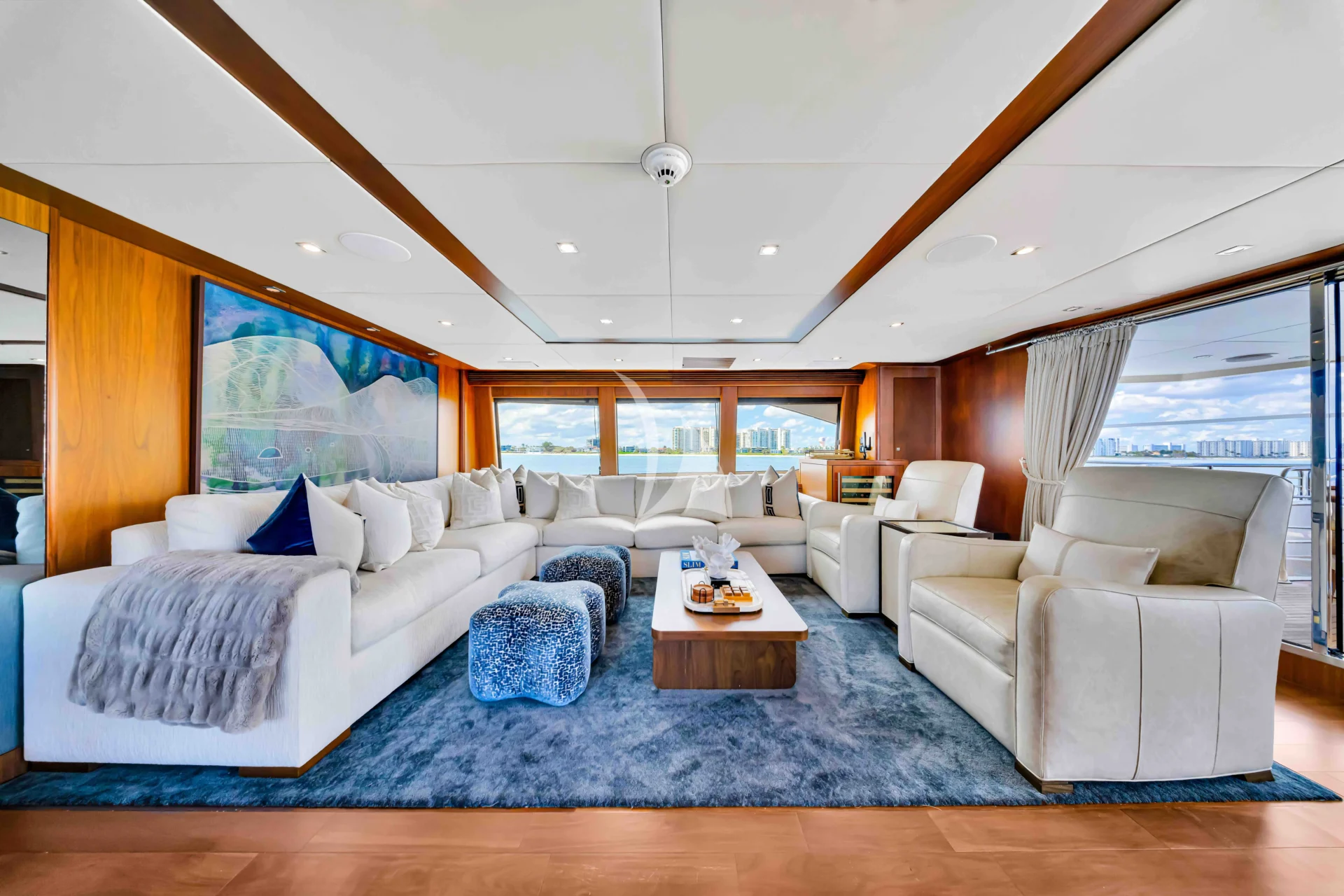 NATURAL 9 Charter Yacht