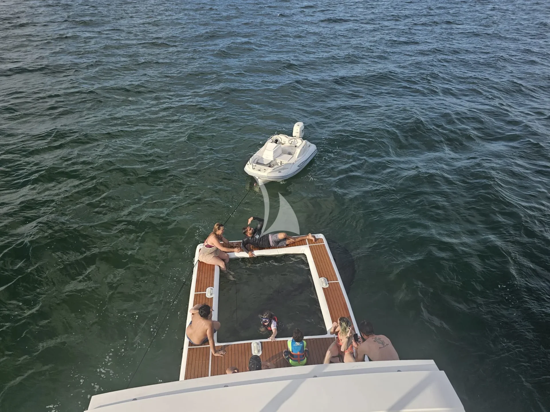 FREEDOM Charter Yacht
