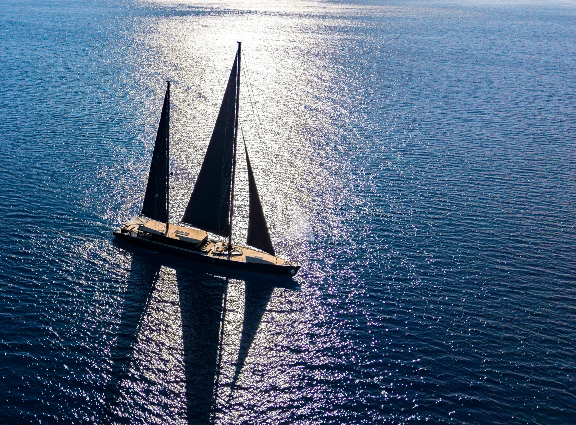 SEVEN Charter Yacht