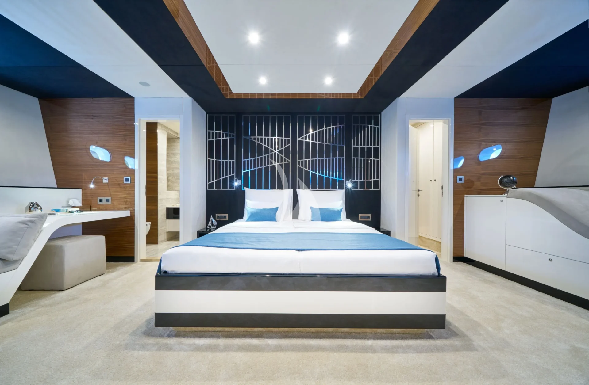 ACAPELLA Charter Yacht
