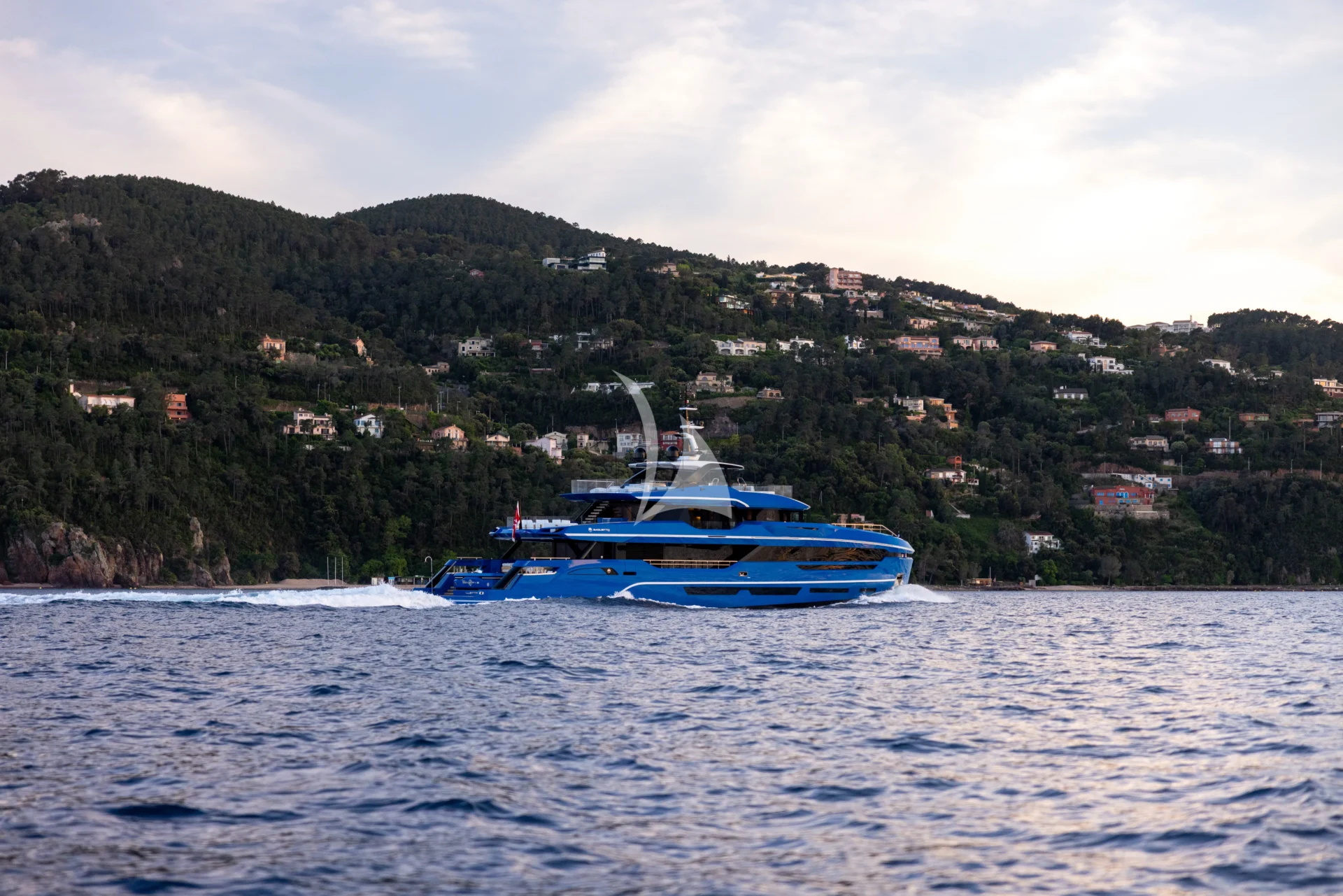 SUI GENERIS Charter Yacht