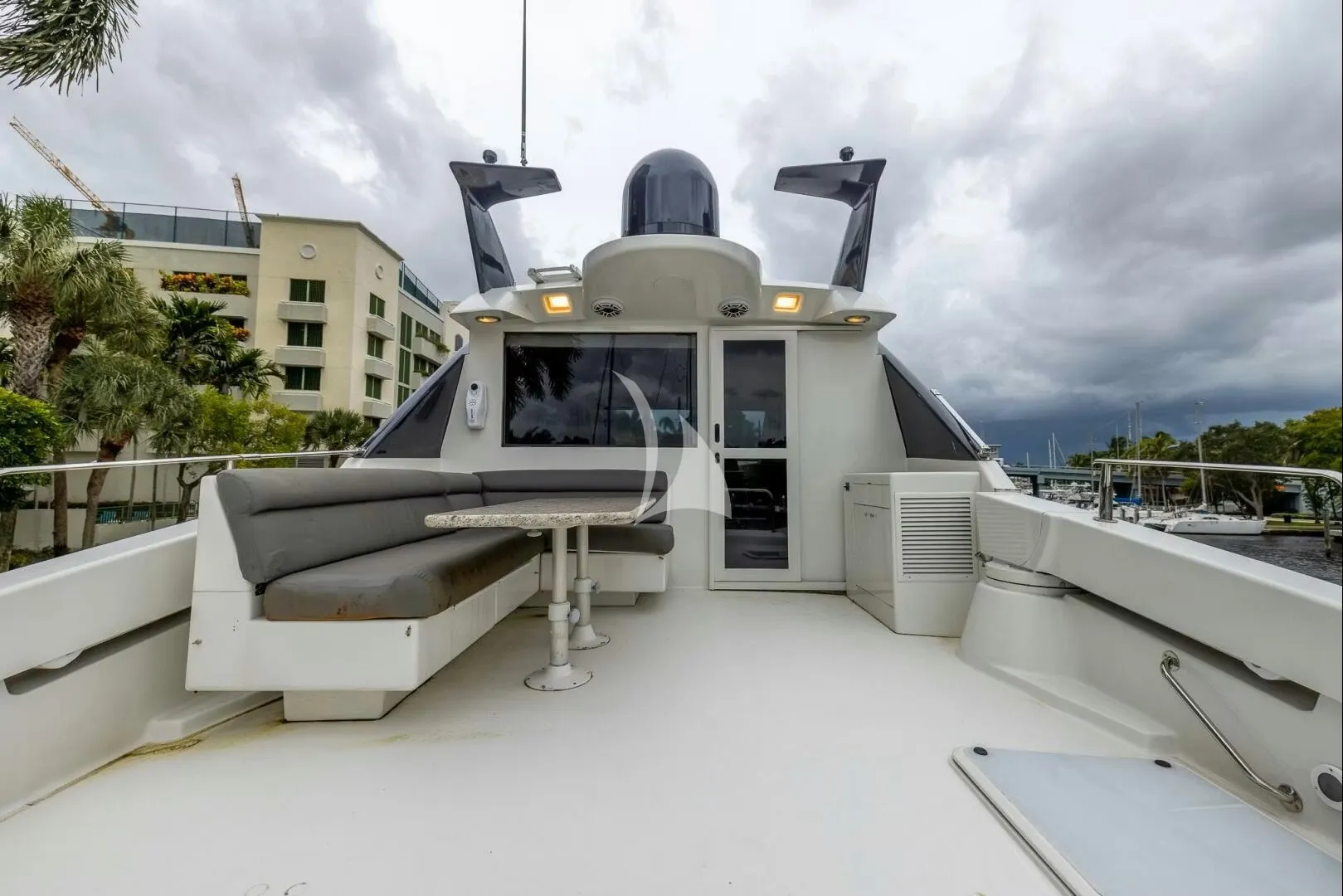 Afforded Leisure Charter Yacht