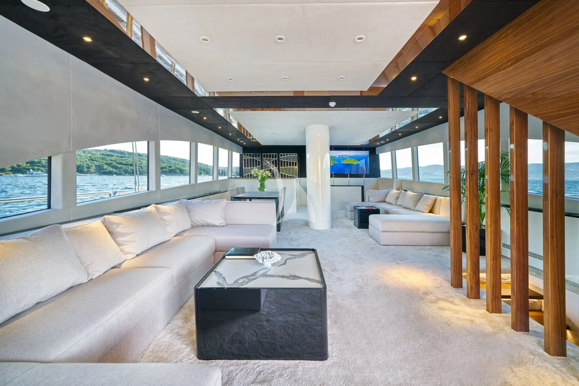 ACAPELLA Charter Yacht