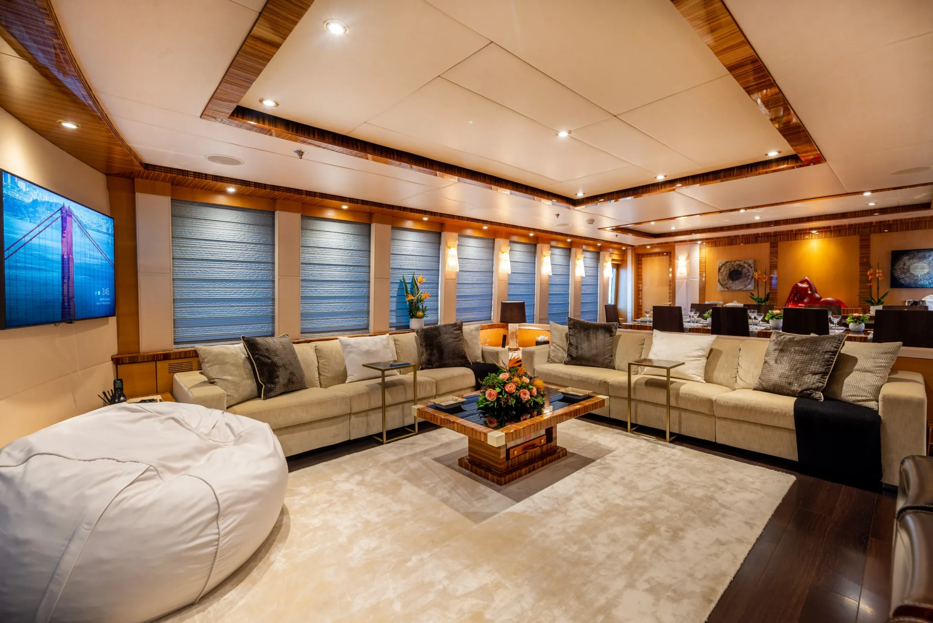 HOKULANI Charter Yacht