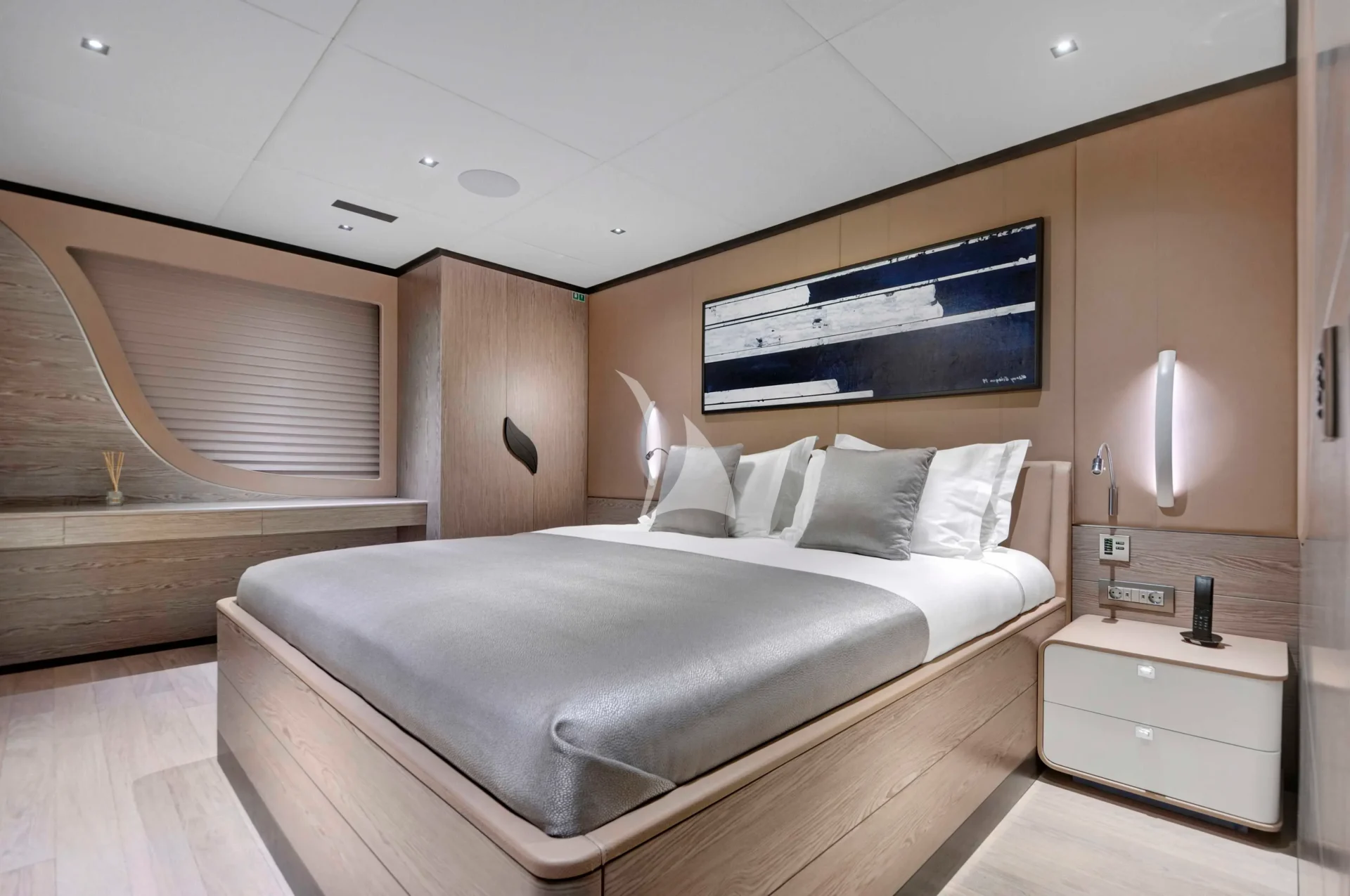 All About U 2 Charter Yacht
