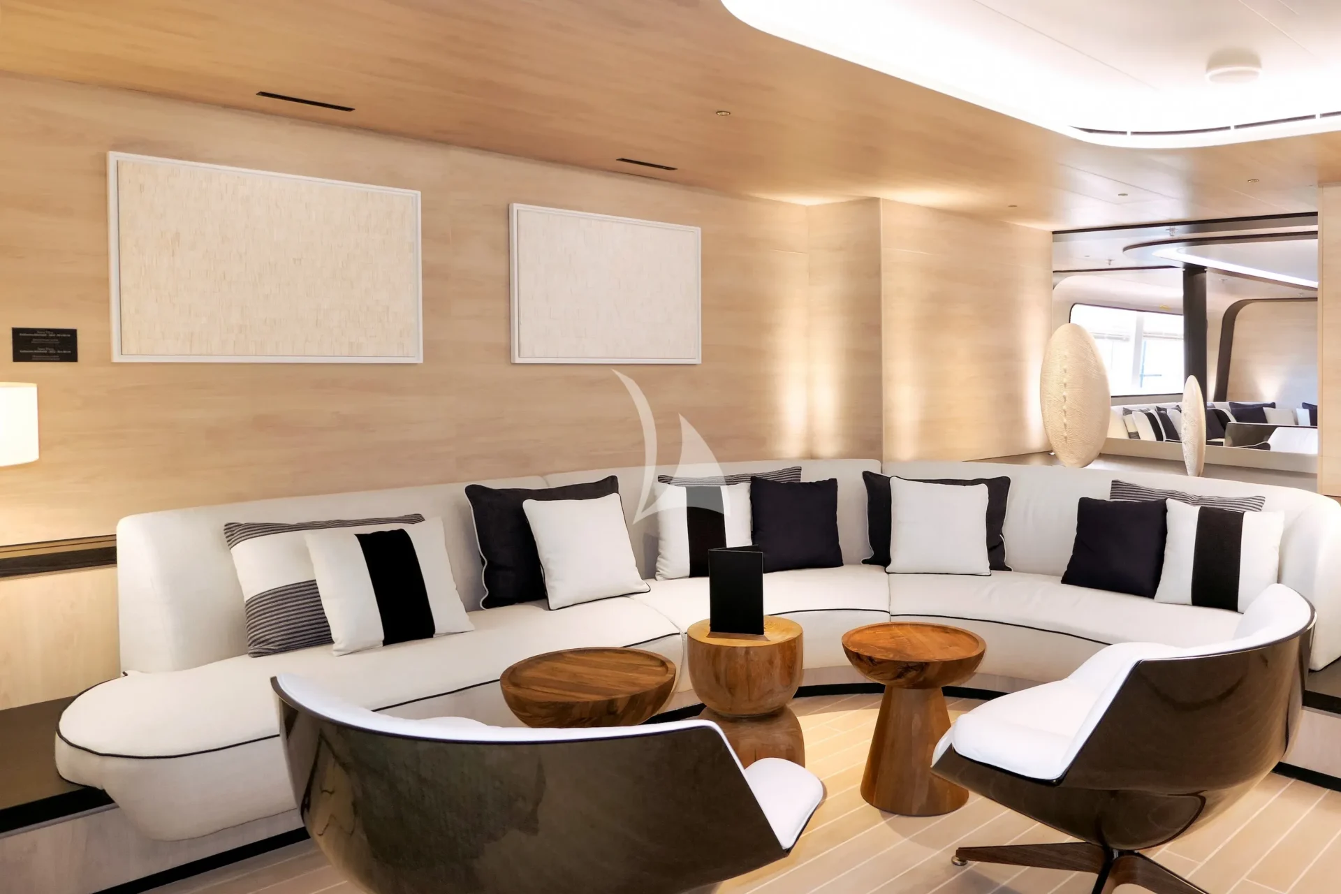 LE PONANT Charter Yacht