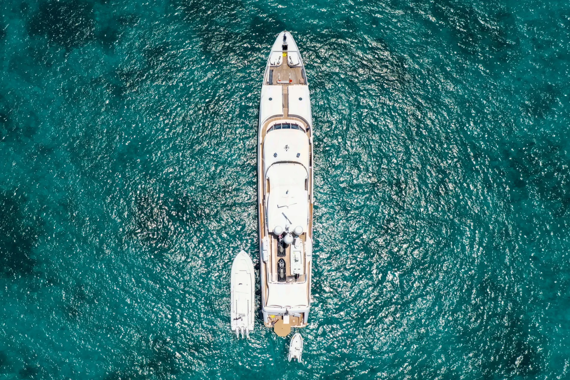 ARTEMIS Charter Yacht