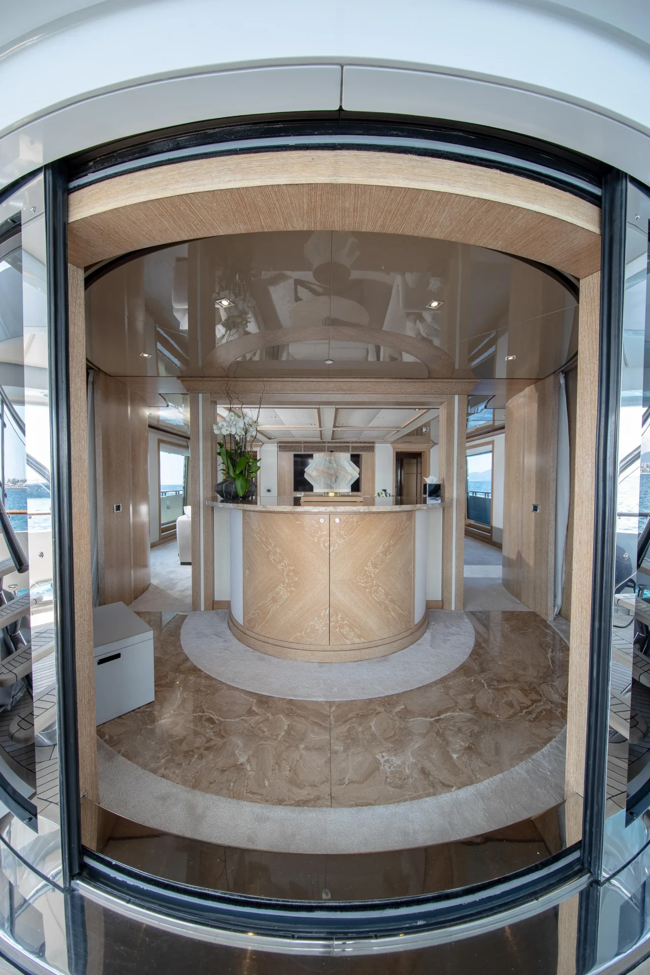 FRIENDSHIP Charter Yacht