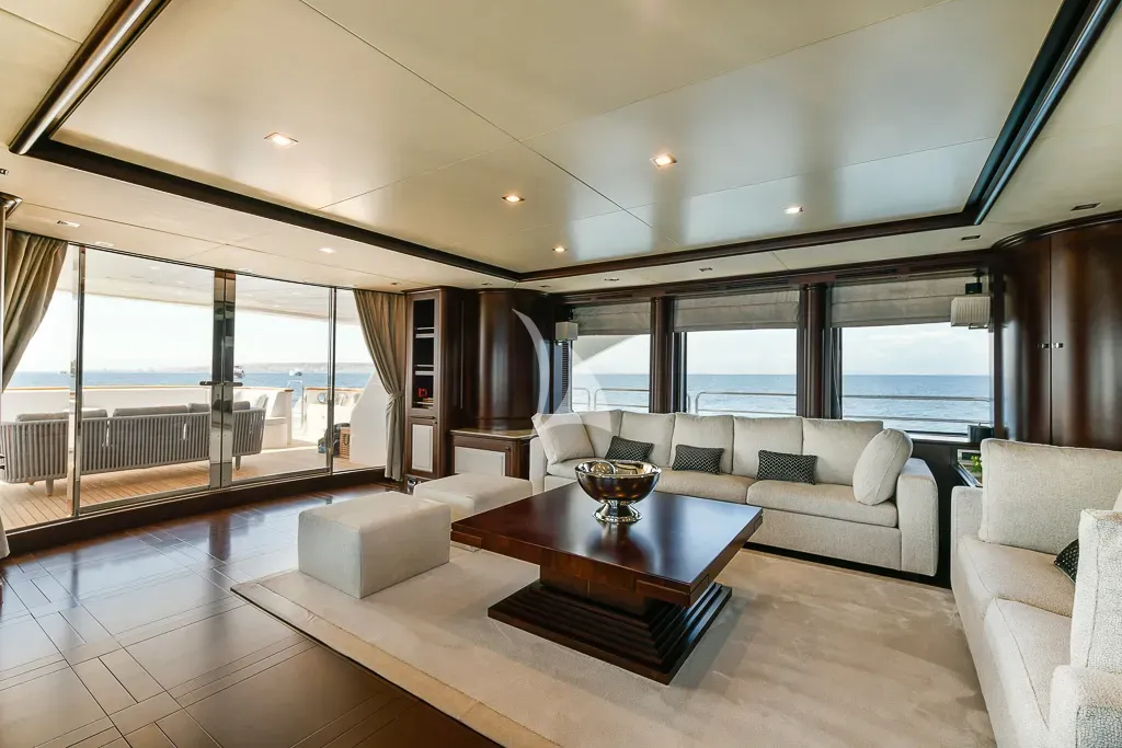 ELENA NUEVE Charter Yacht