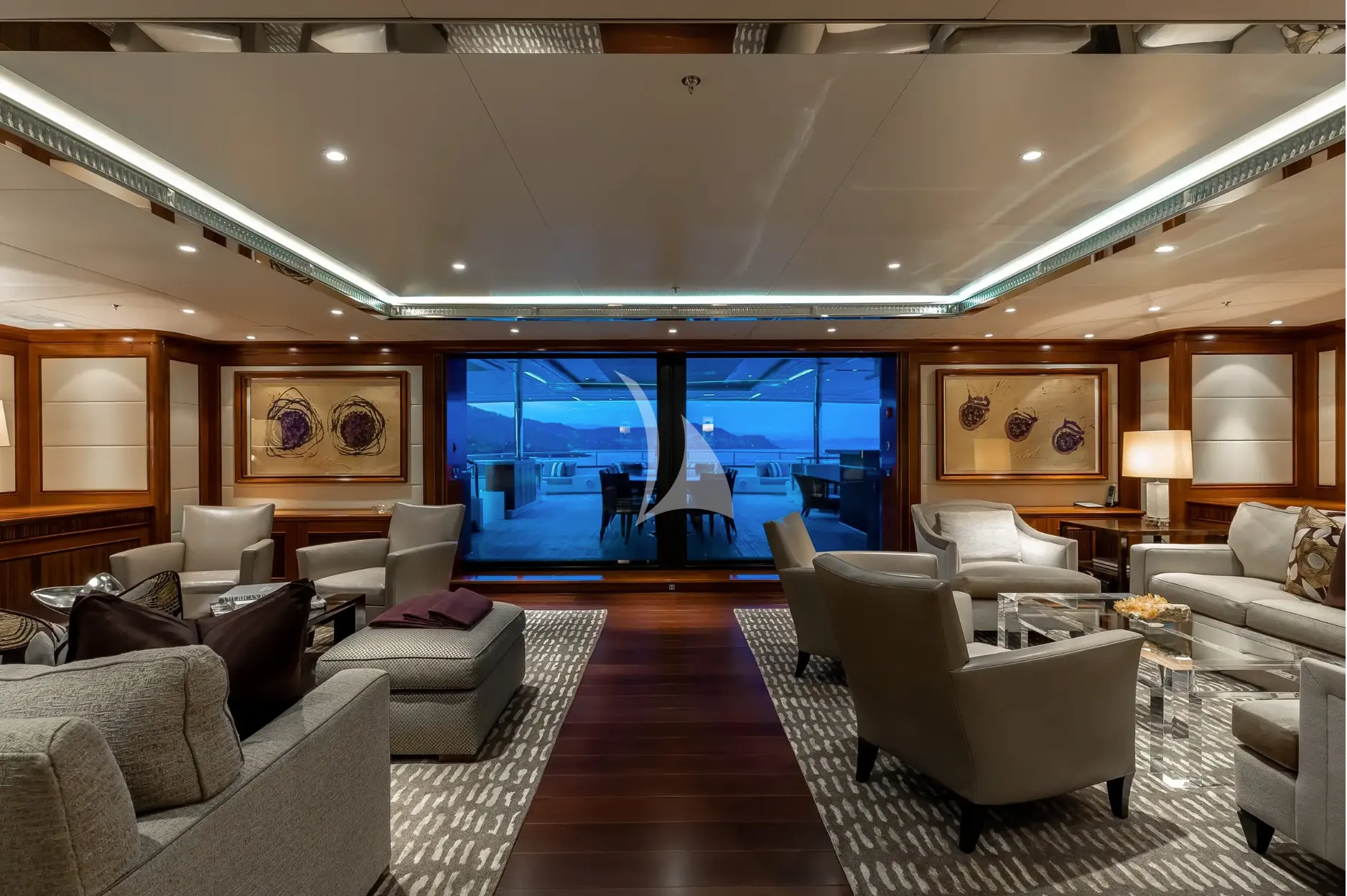 SEANNA Charter Yacht