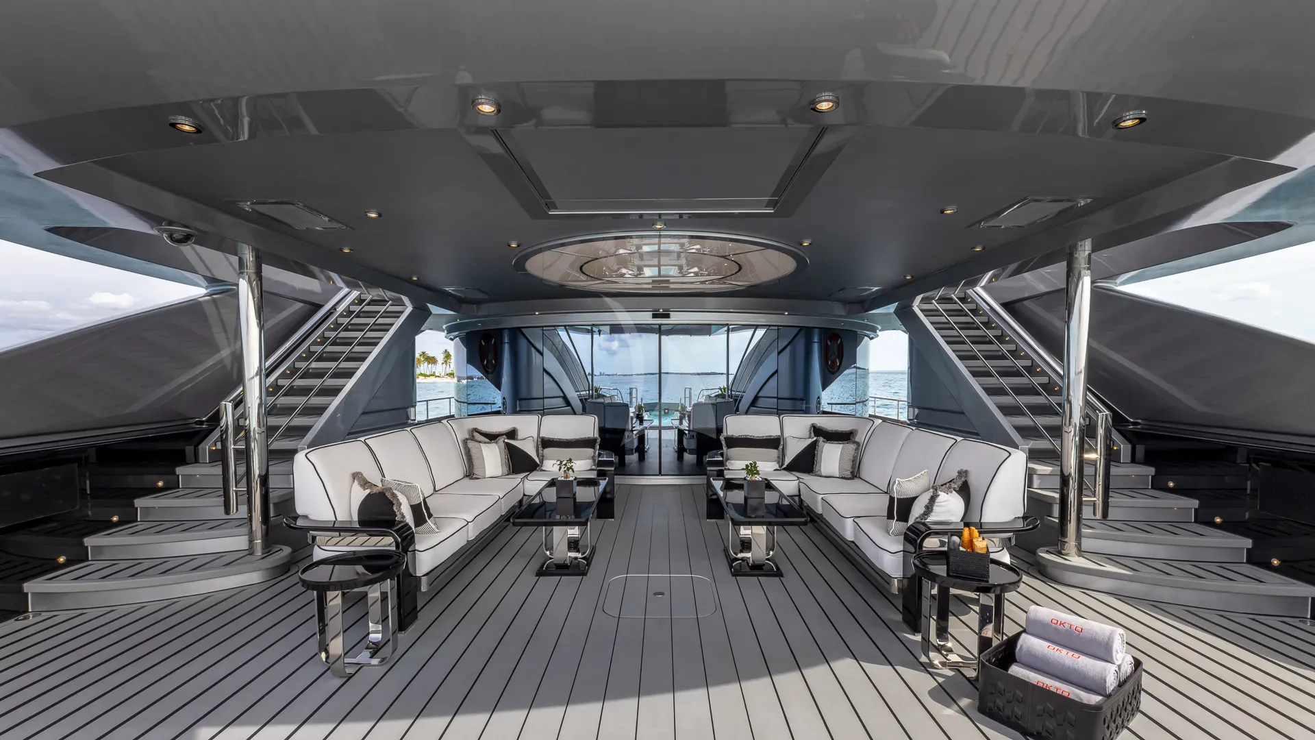 OKTO Charter Yacht