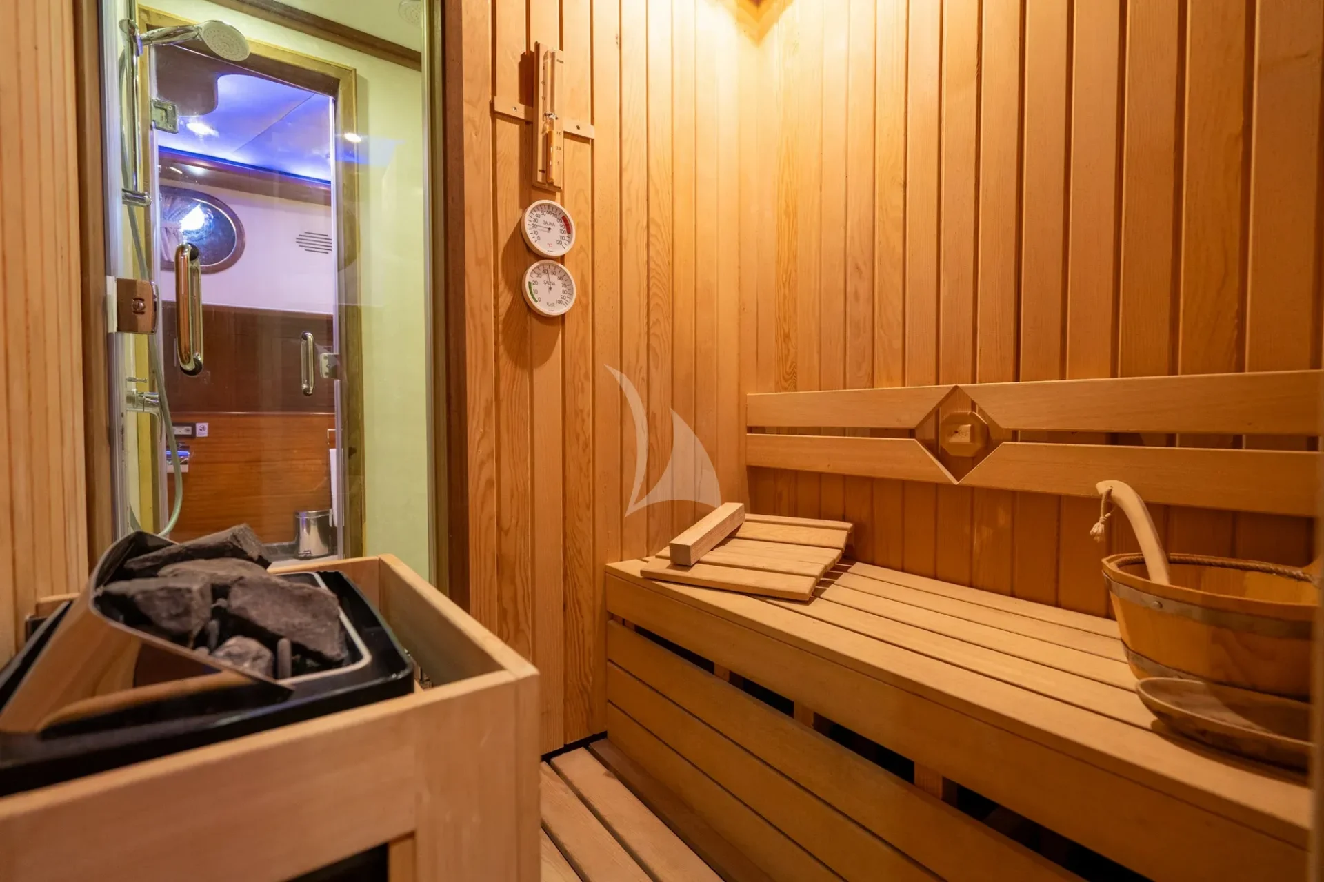 La Bella Vita Charter Yacht
