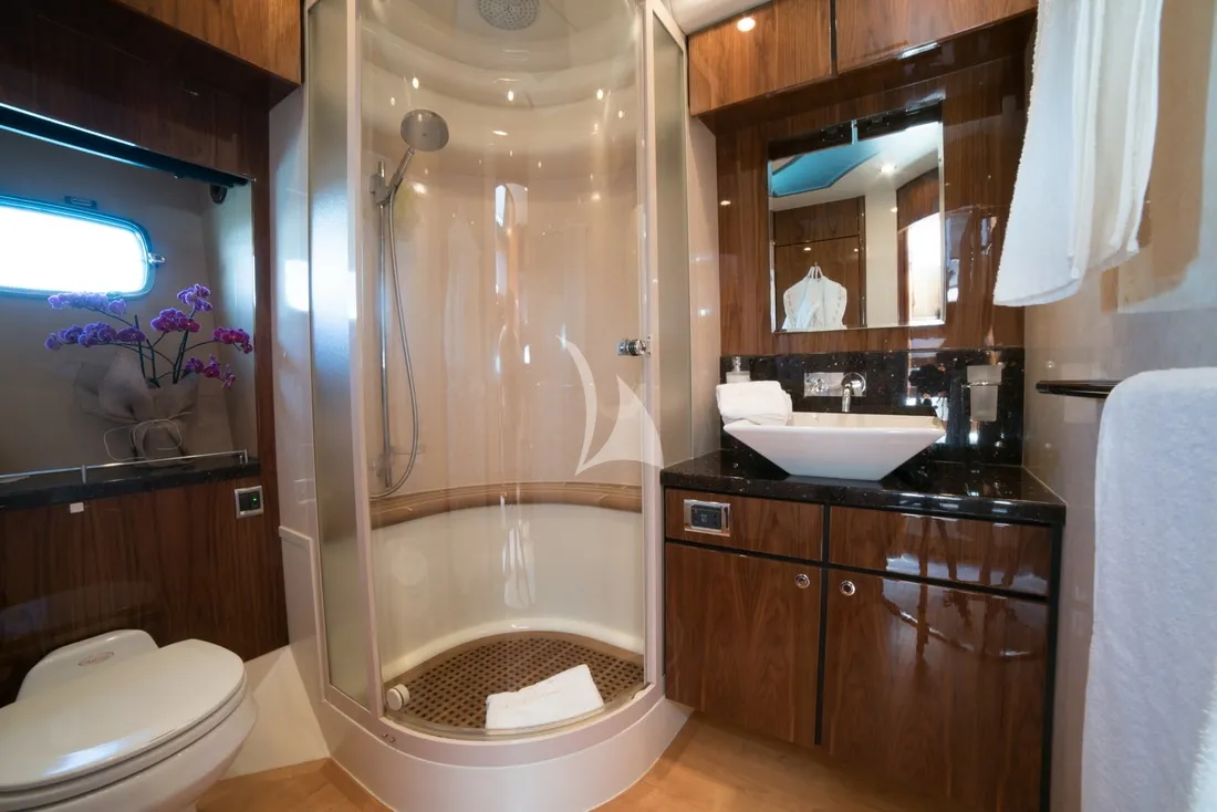 ASKIM 3 Charter Yacht