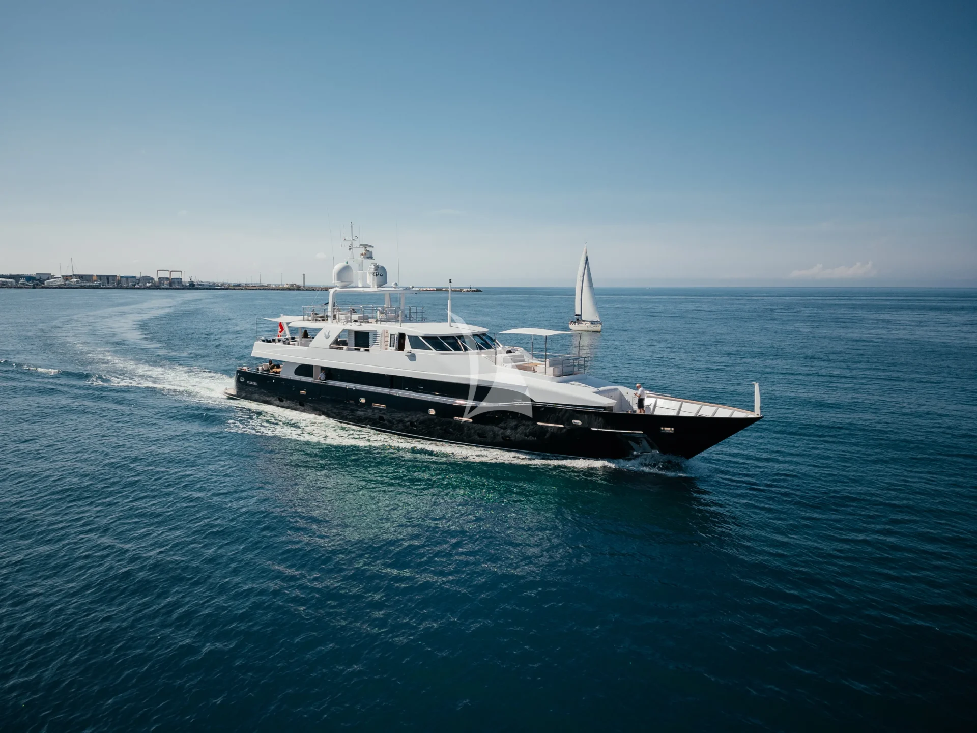 LADY IN BLUE Charter Yacht