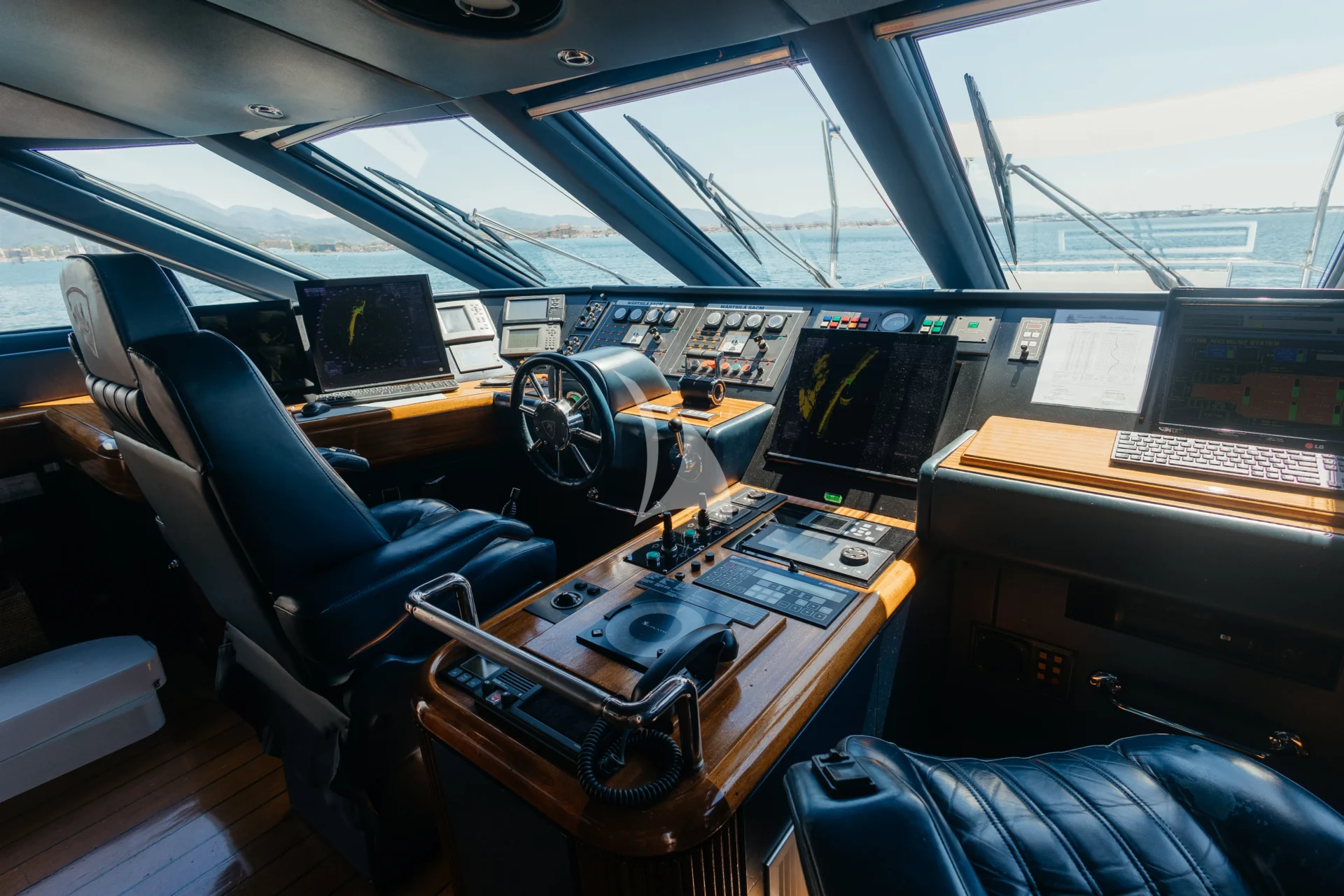 LADY IN BLUE Charter Yacht