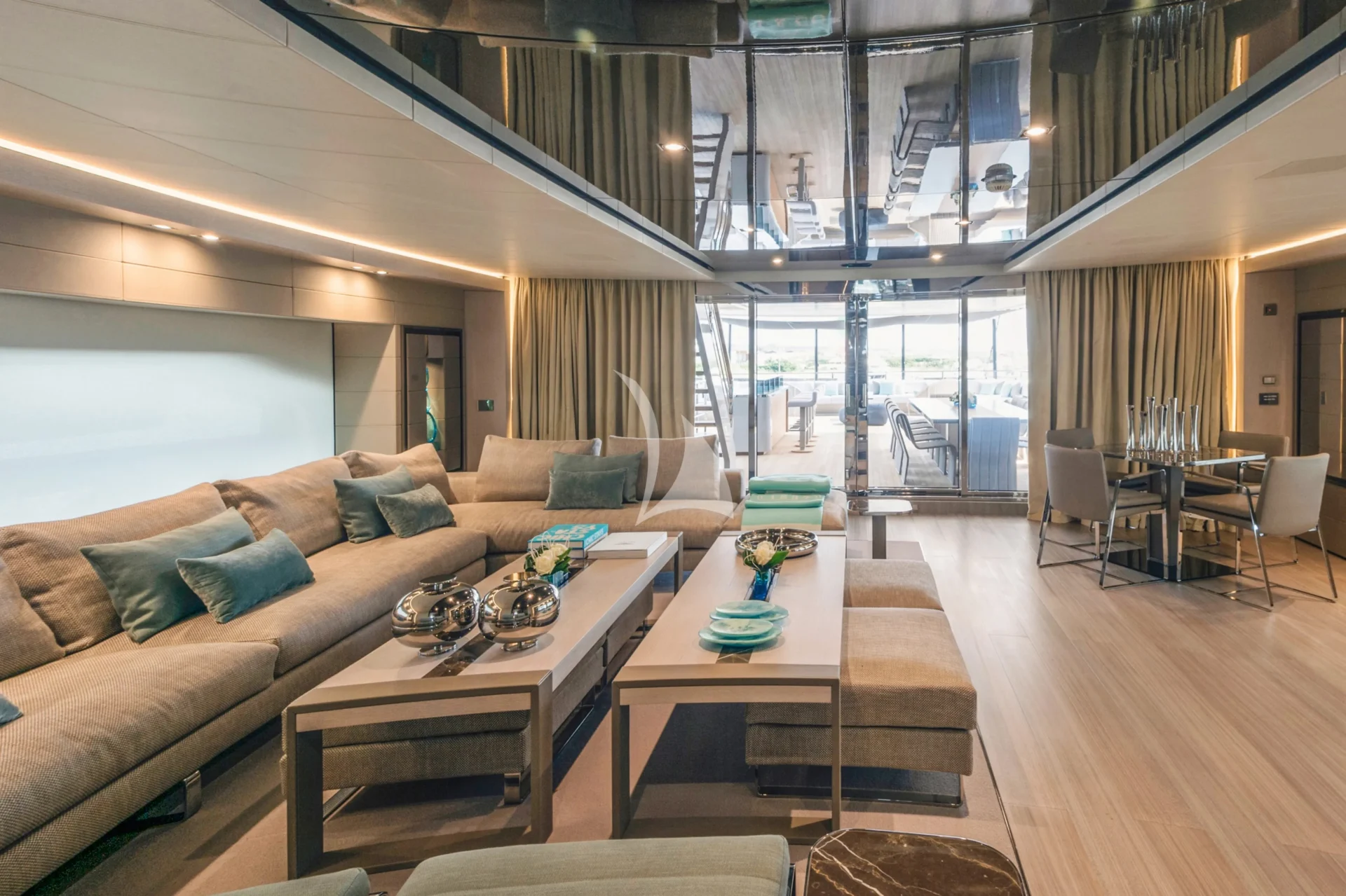 UTOPIA IV Charter Yacht