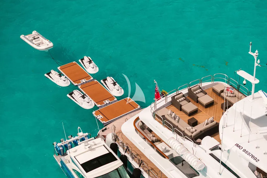 OCEAN CLUB Charter Yacht
