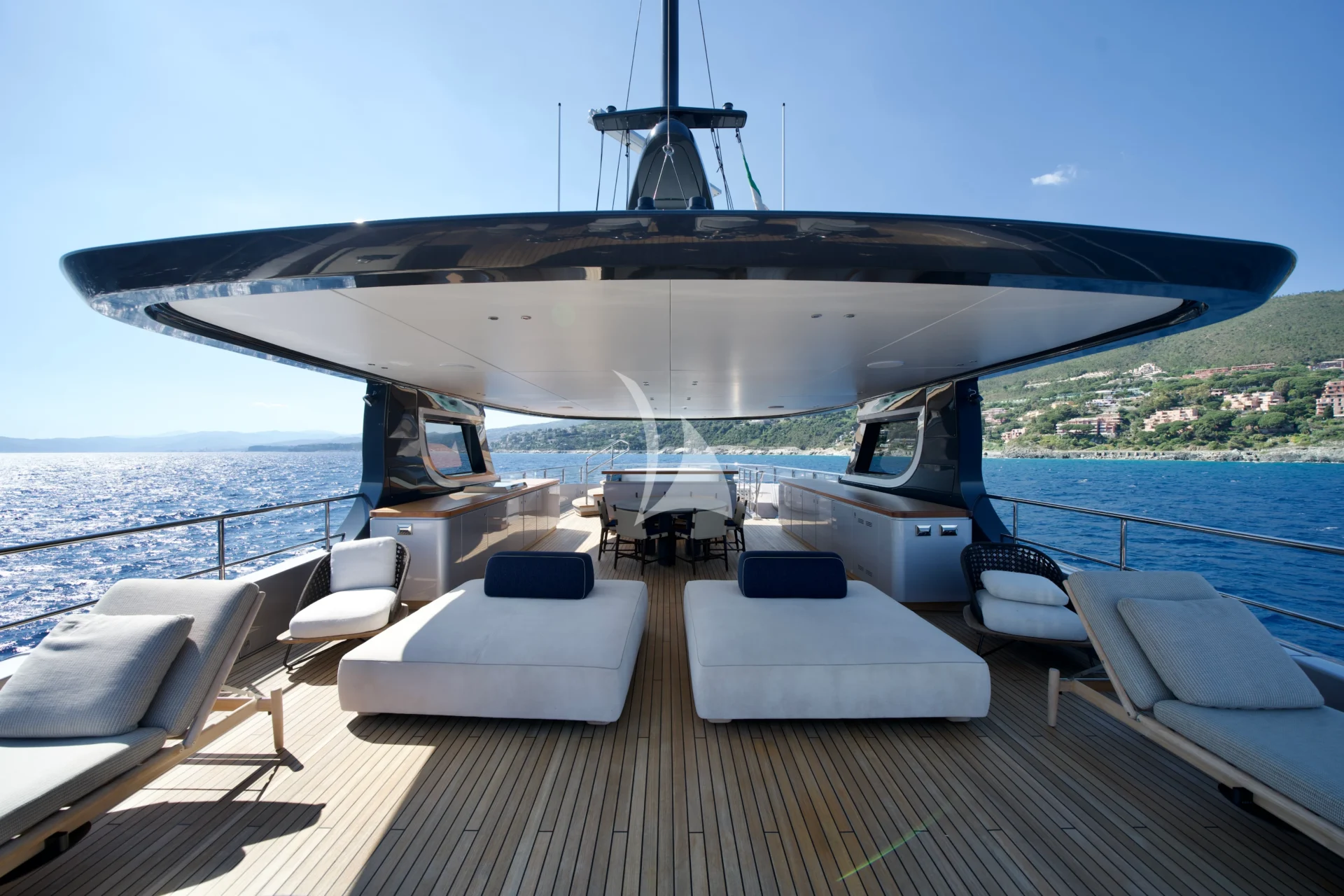 COSMICO Charter Yacht