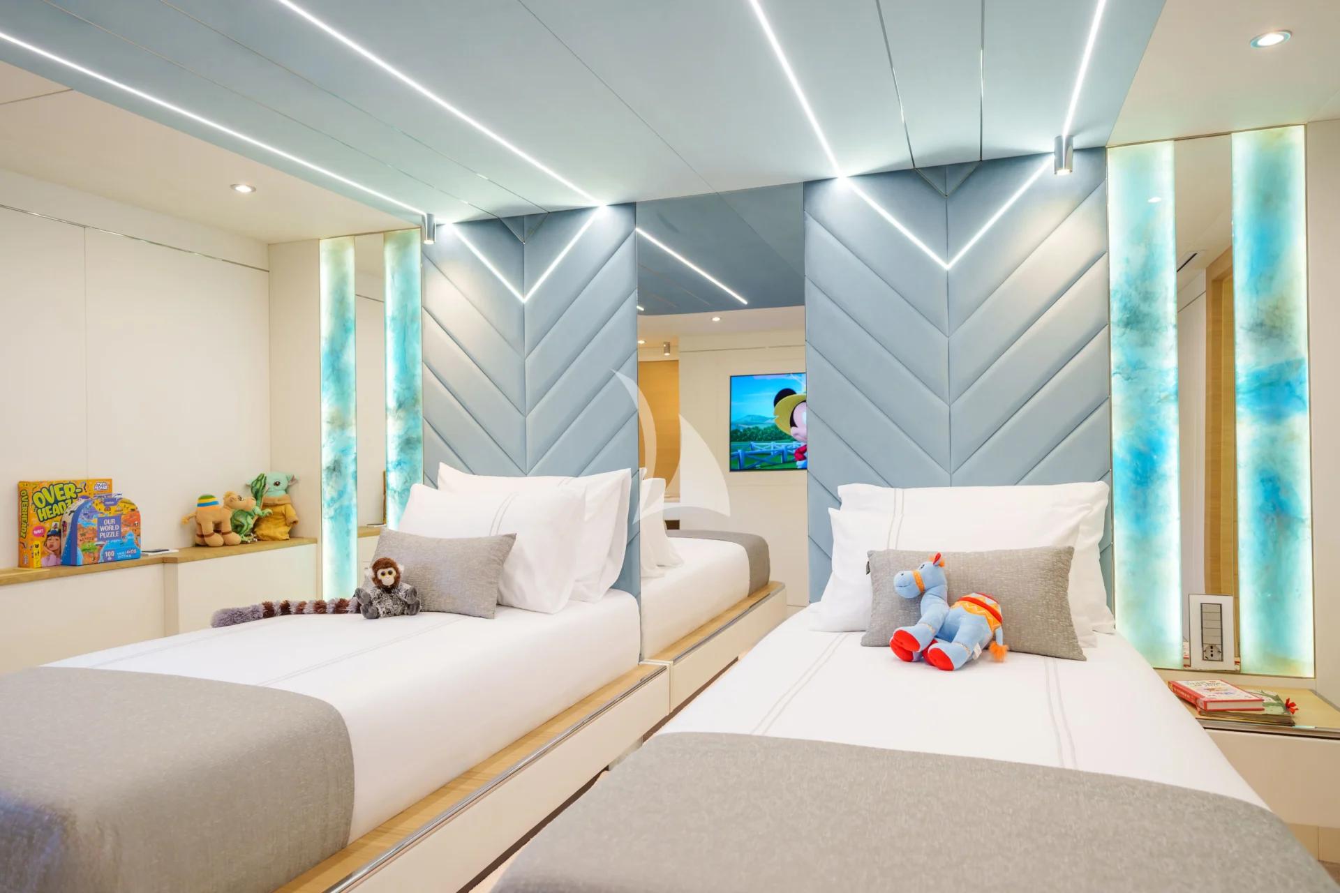 Renata Charter Yacht
