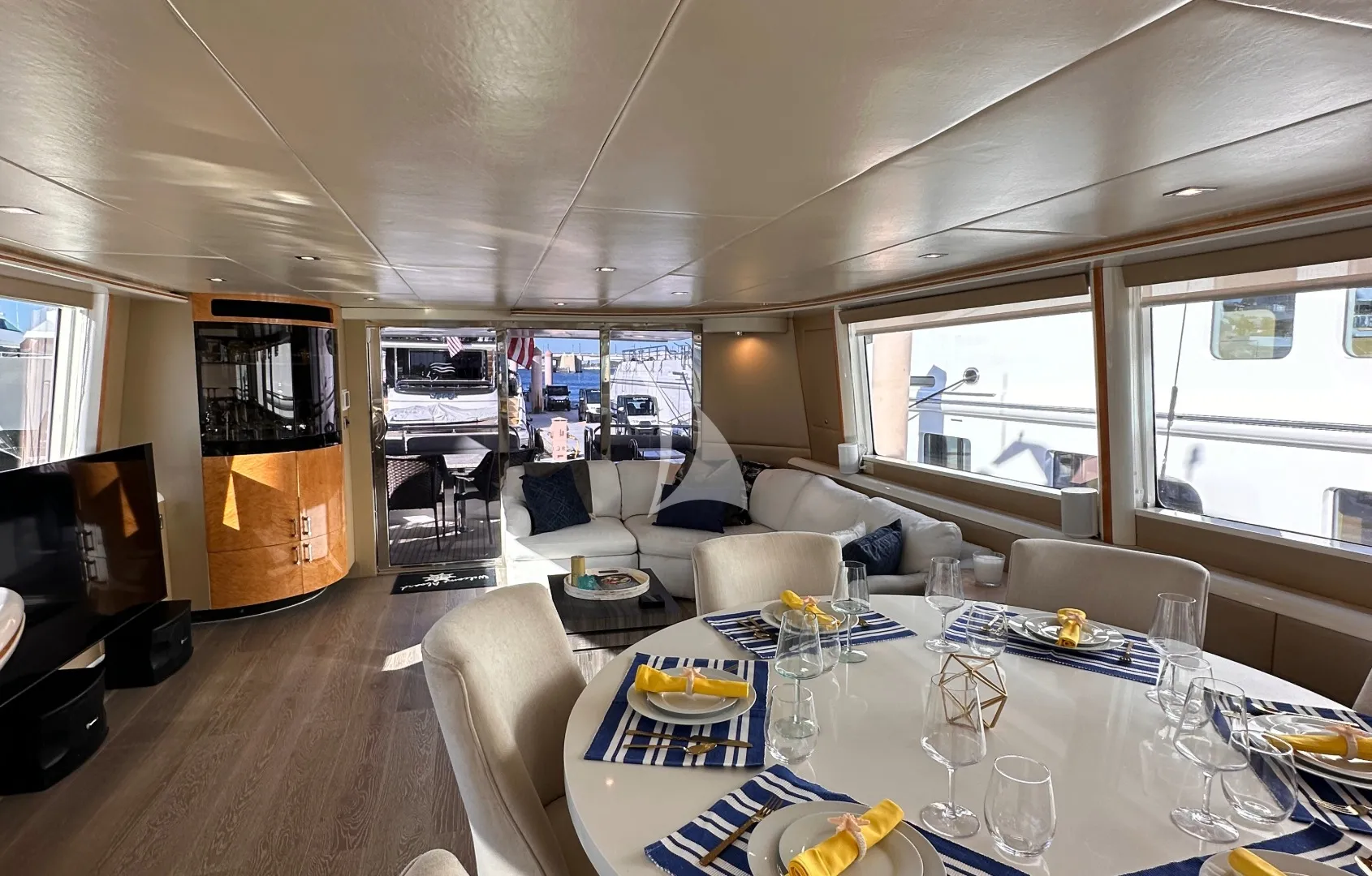 Afforded Leisure Charter Yacht